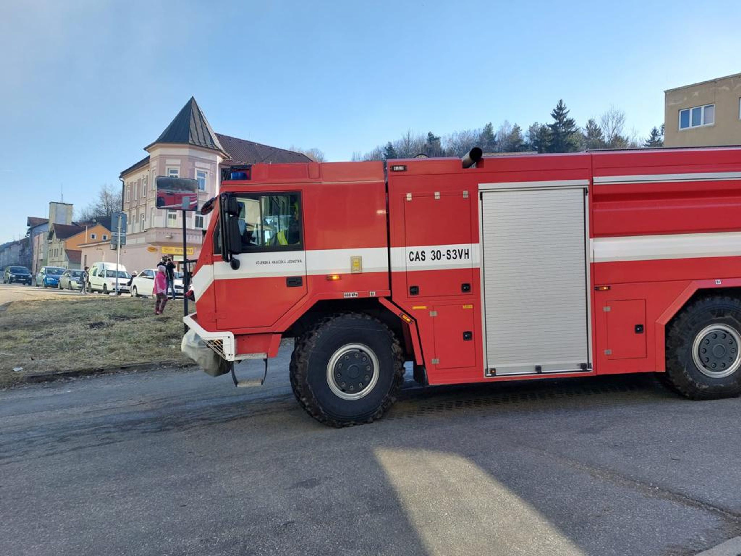 Požár papíren - Požár v areálu papíren ve Větřní (5/7)