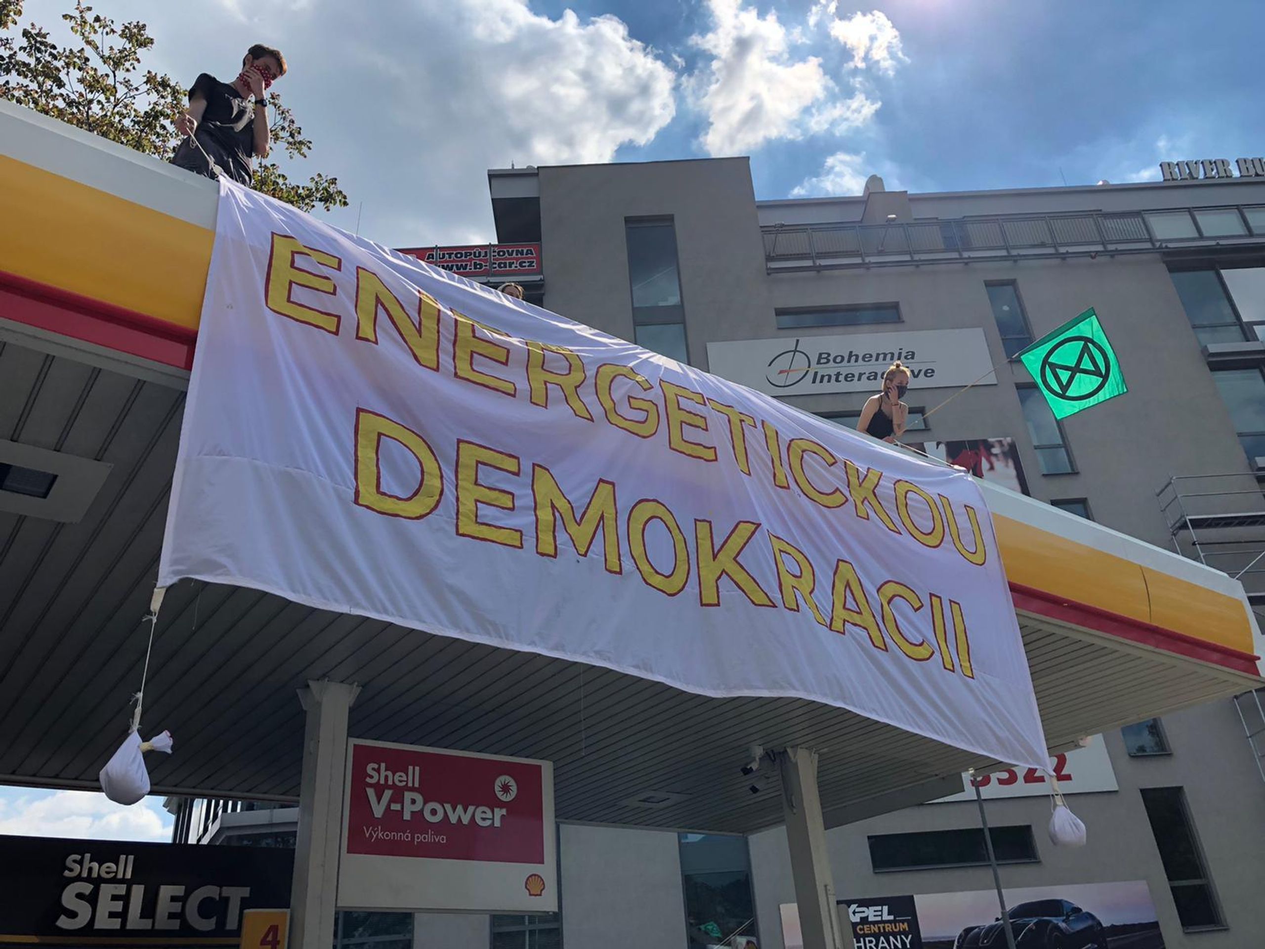 Demonstrace na čerpací stanici na Strakonické - 11 - GALERIE: Demonstrace na čerpací stanici na Strakonické (11/13)
