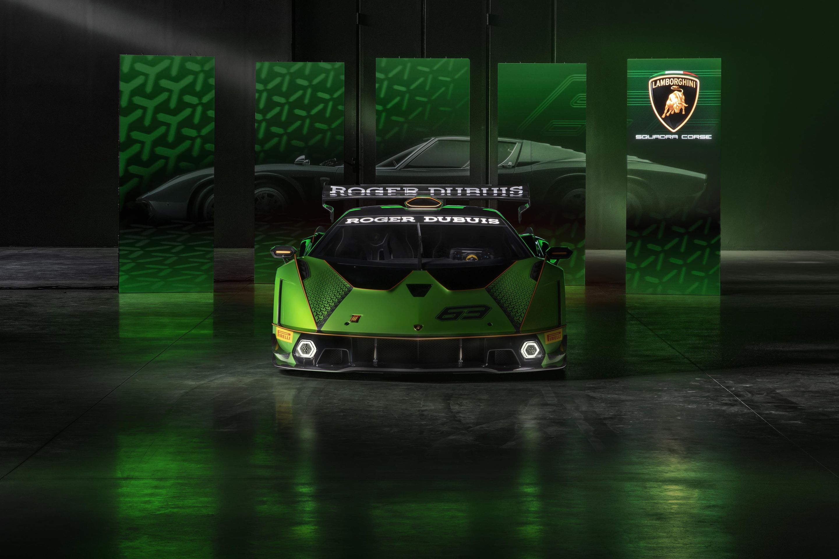 Lamborghini Essenza SCV12 - 31 - Fotogalerie: Exkluzivní hračka pro milionáře Lamborghini Essenza SCV12 (14/17)