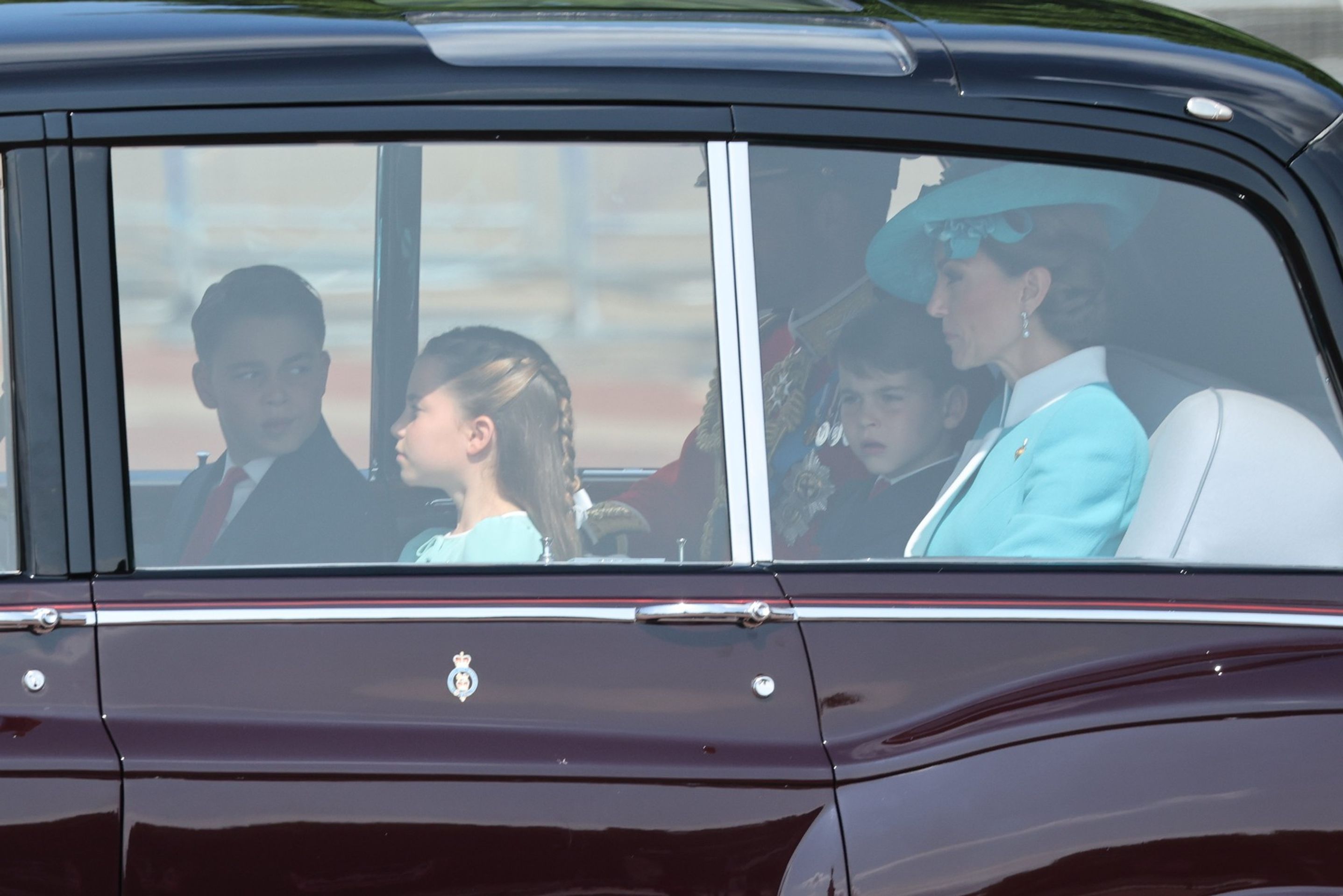 Kate a Charlotte na oslavě narozenin Karla III. (14. 6. 2025) - Královská přehlídka Trooping the Colour (14. 6. 2025) (10/14)