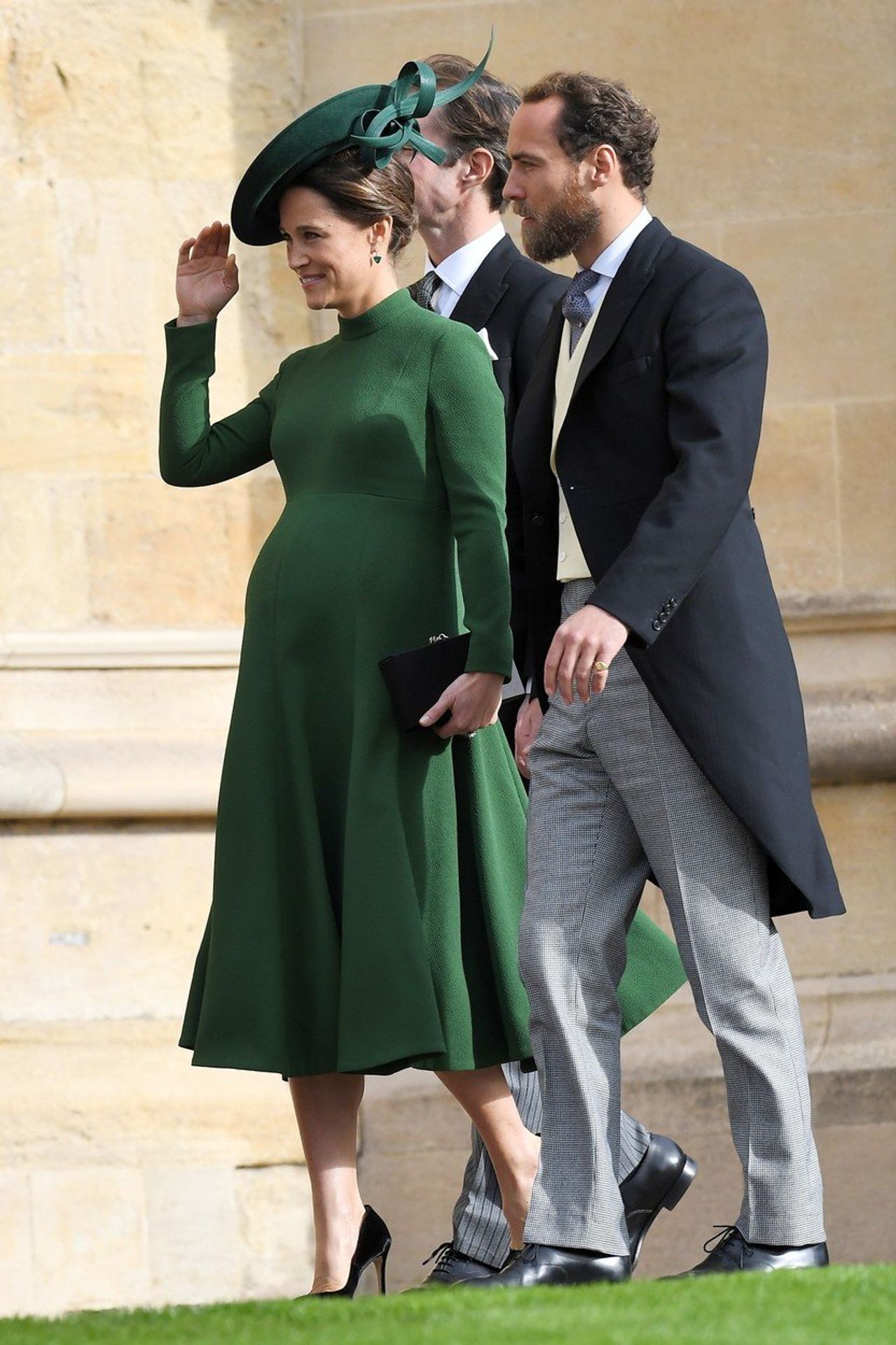 Podívejte se, jak to na svatbě slušelo Meghan a Kate! - GALERIE: Podívejte se, jak to na svatbě slušelo Meghan a Kate! (1/12)
