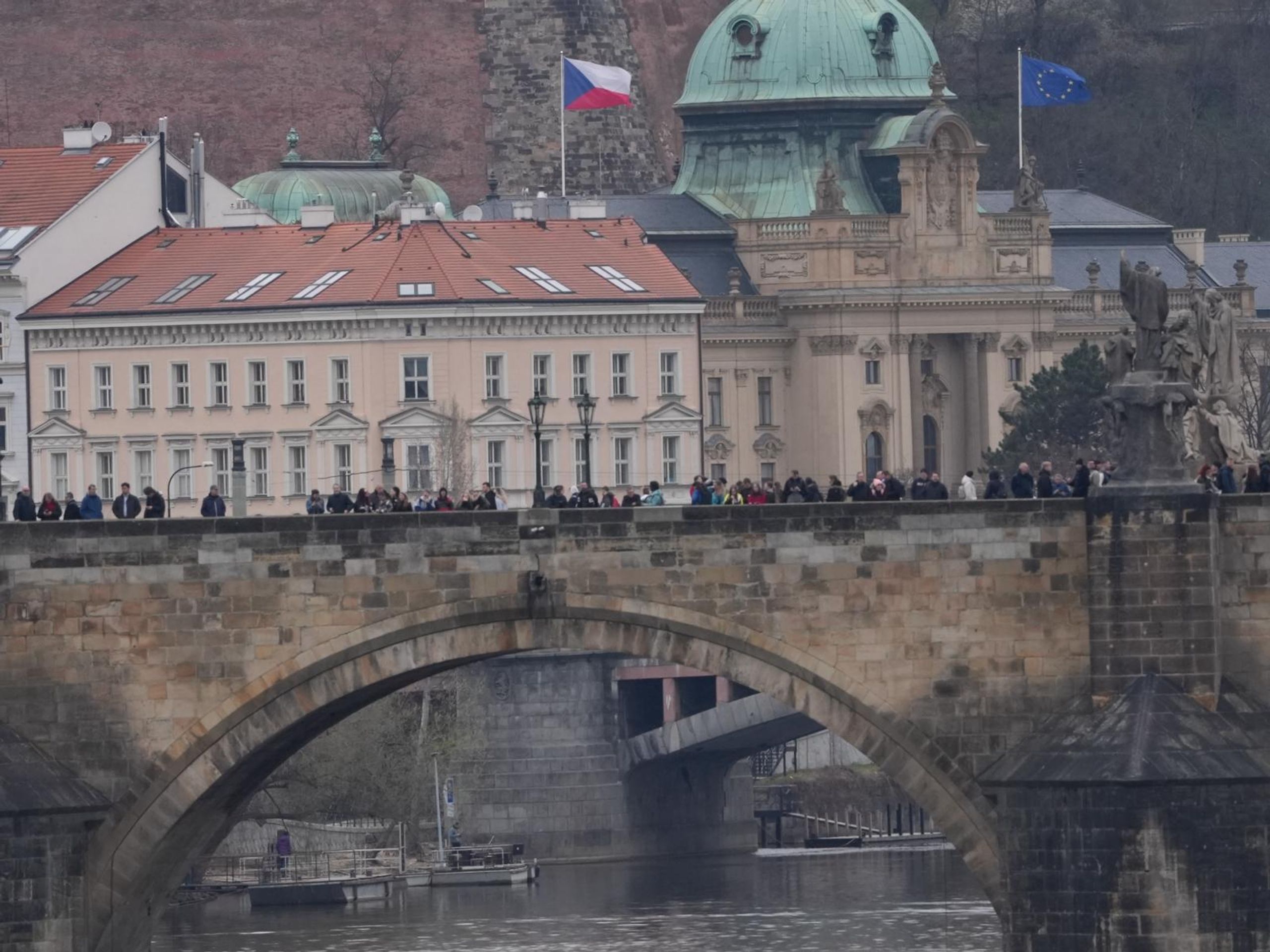 Nad Prahou proletěly gripeny (10) - Nad Prahou proletěly gripeny (9/10)