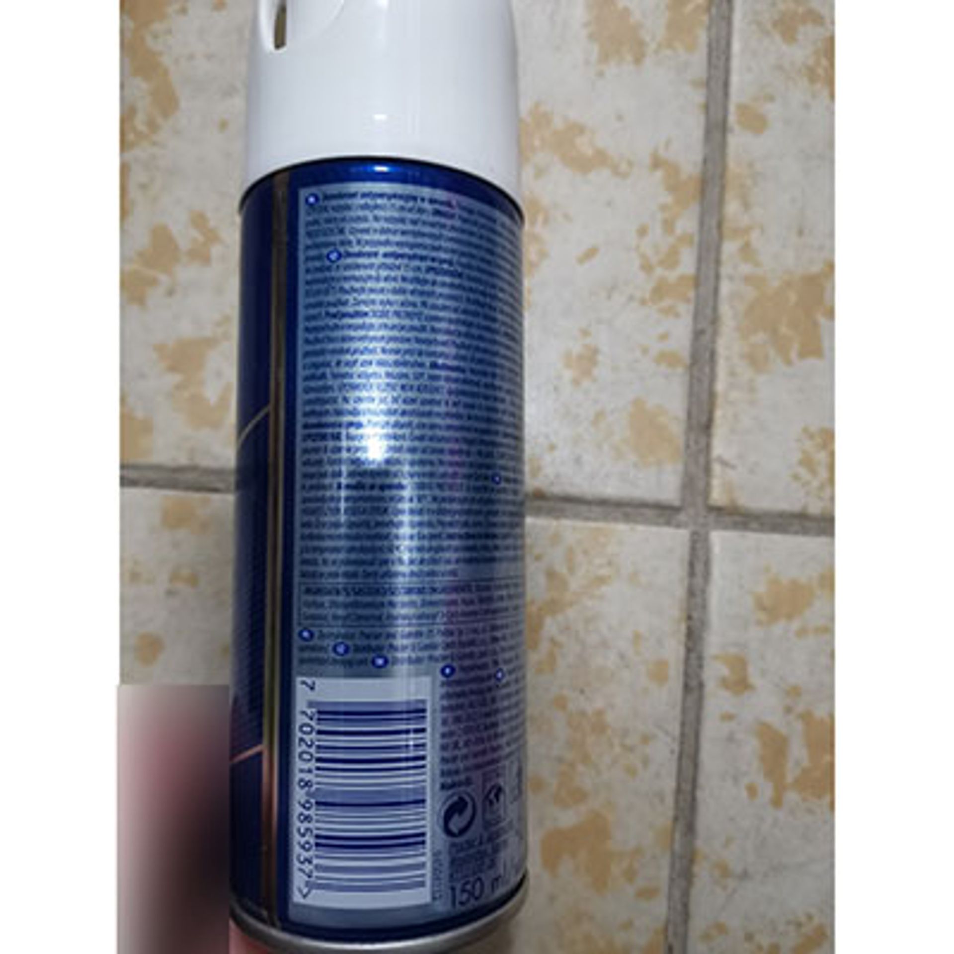 Gillette PRO COOL WAVE (2) - Závadná kosmetika (21/38)
