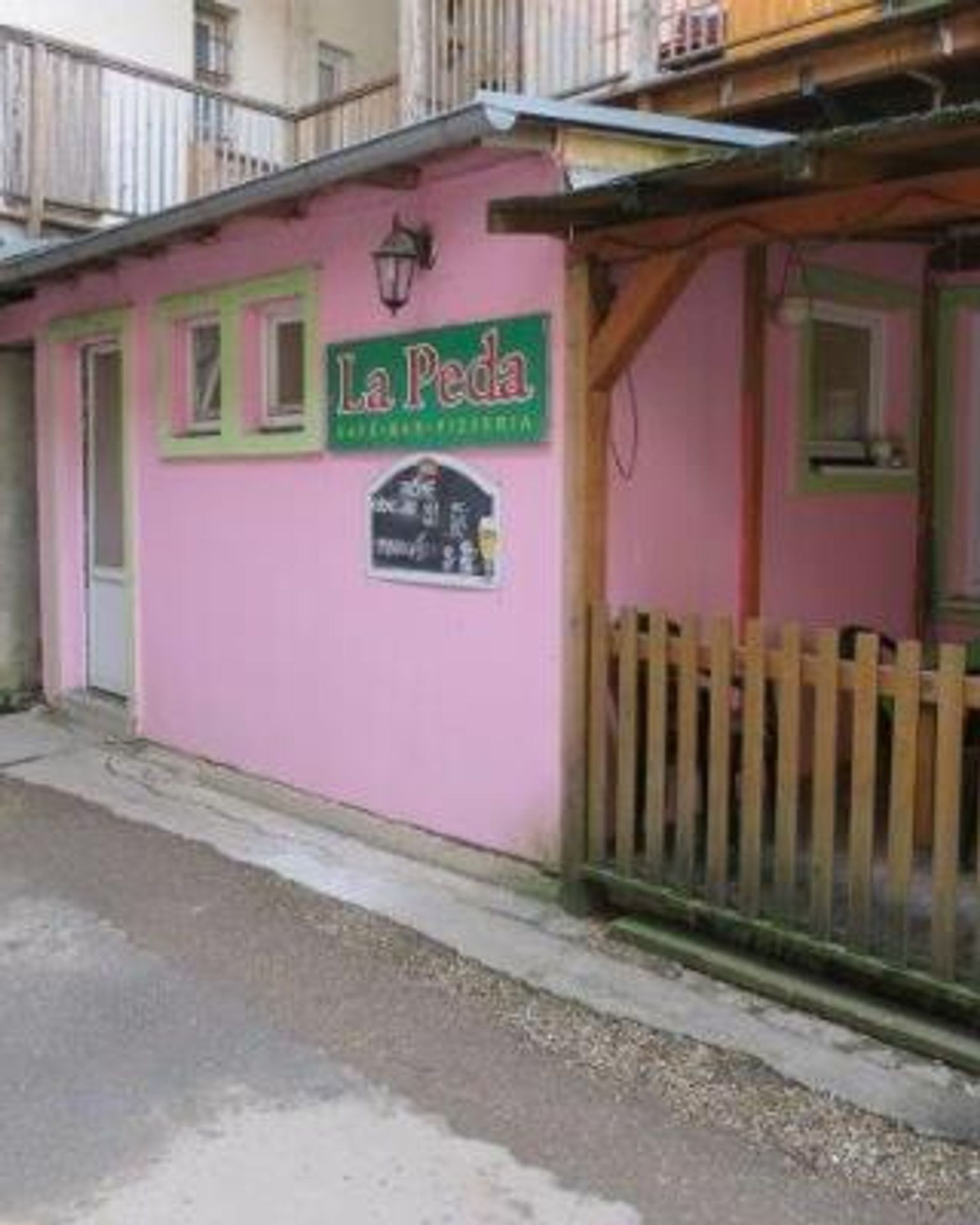 Pizzerie La Peda - 1 - GALERIE: Pizzerie La Peda (1/6)