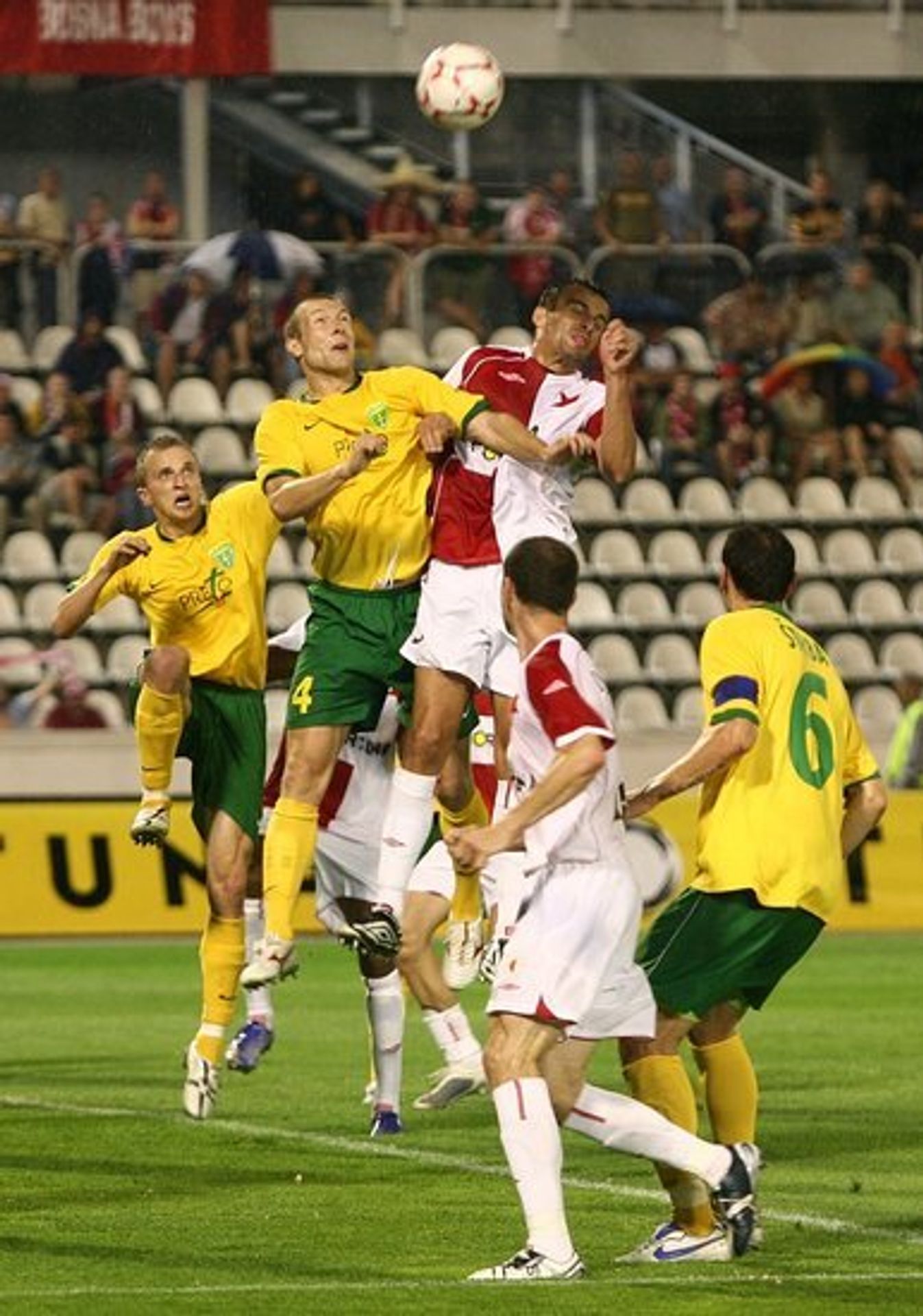 Ve 2. předkole Ligy mistrů na sebe narazily týmy Slavie a Žiliny. - Slavia - Žilina online (1/2)