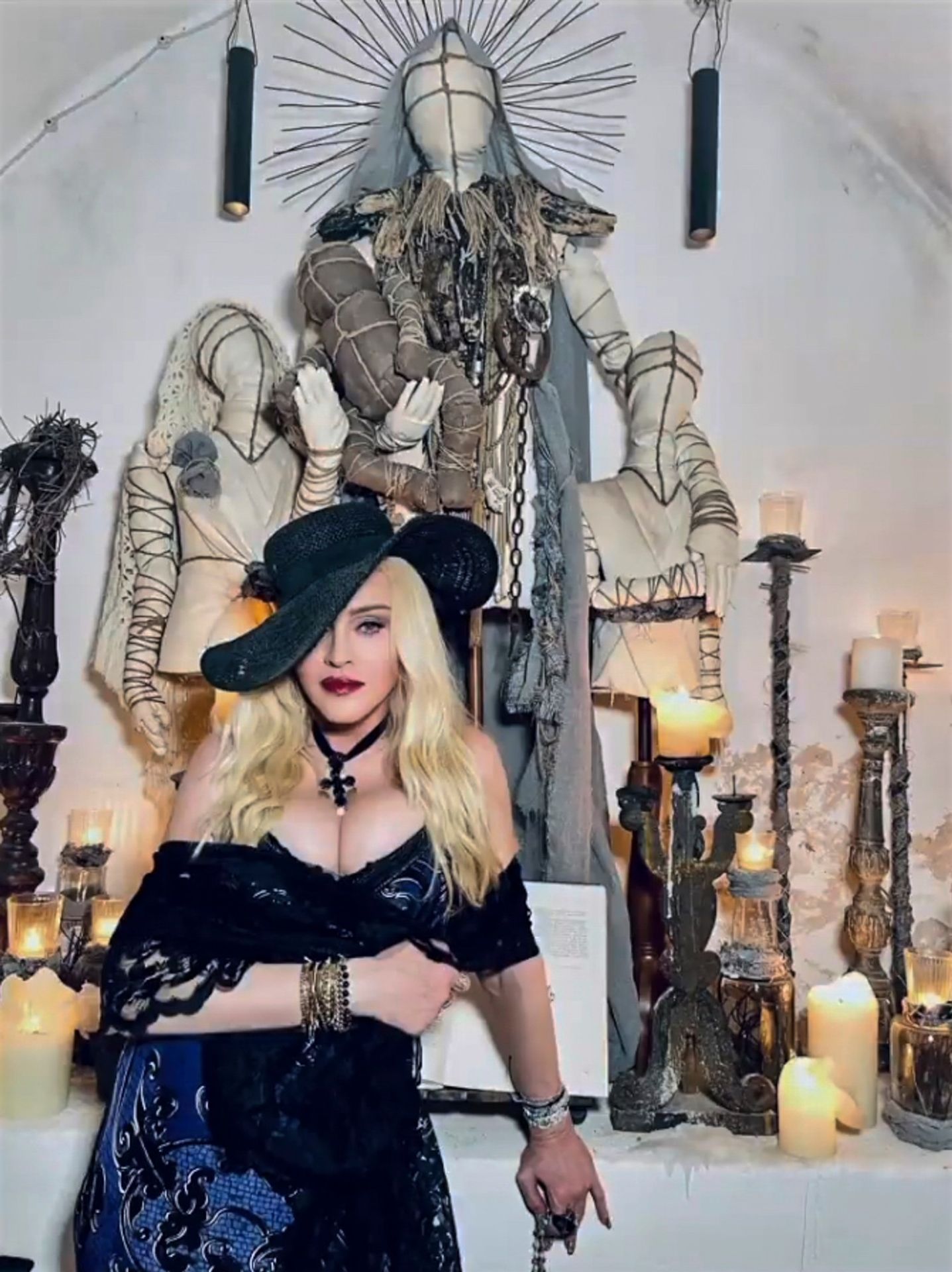 Madonna - Madonna (4/10)