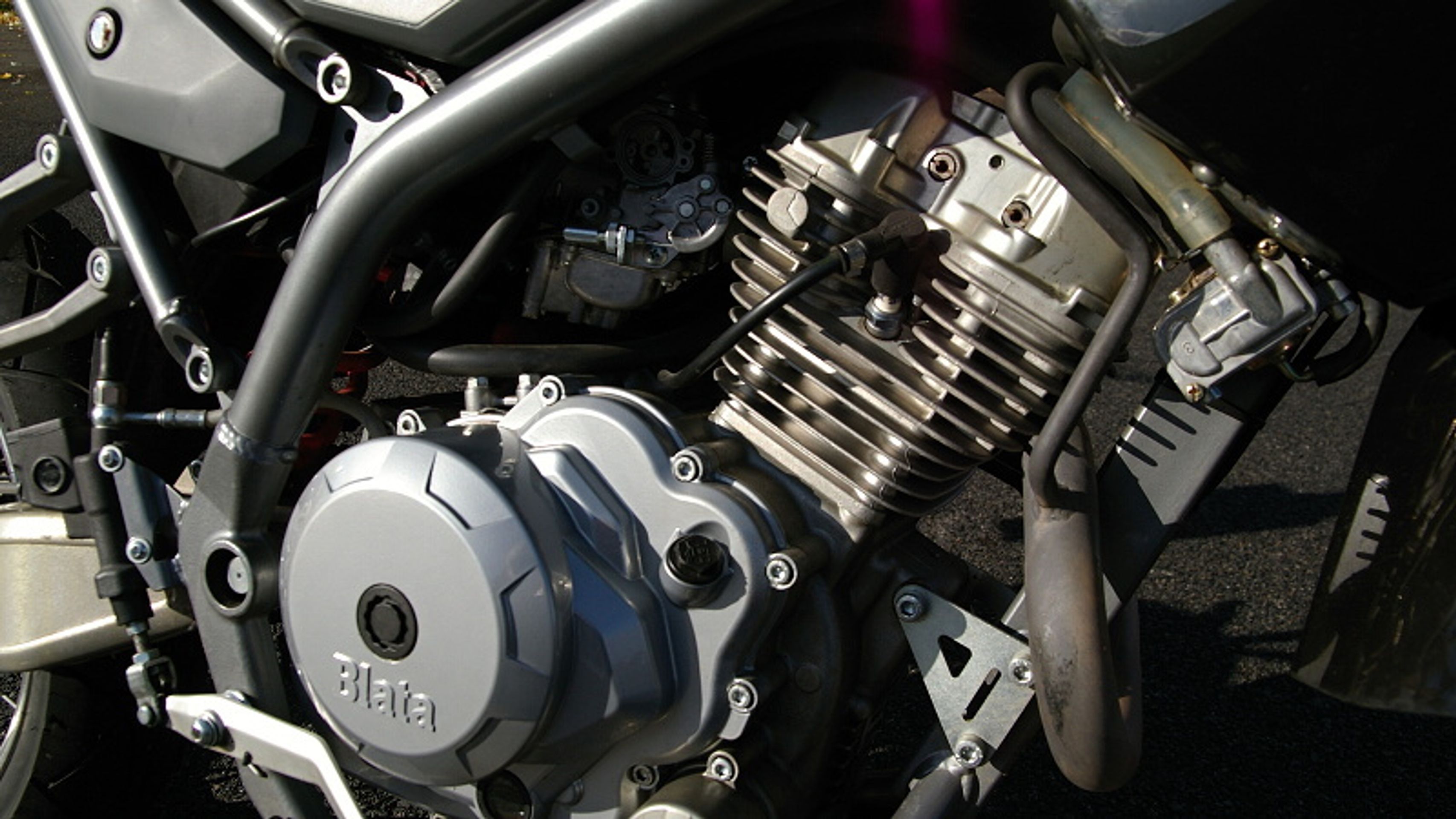 Blata 125 - 3 - GALERIE Blata Motard 125 BXM (4/11)