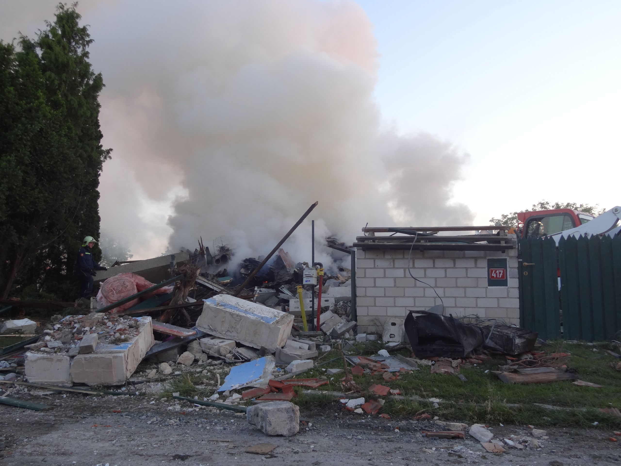 Výbuch domu v Cerhenicích - 4 - GALERIE: Výbuch domu v Cerhenicích (2/4)