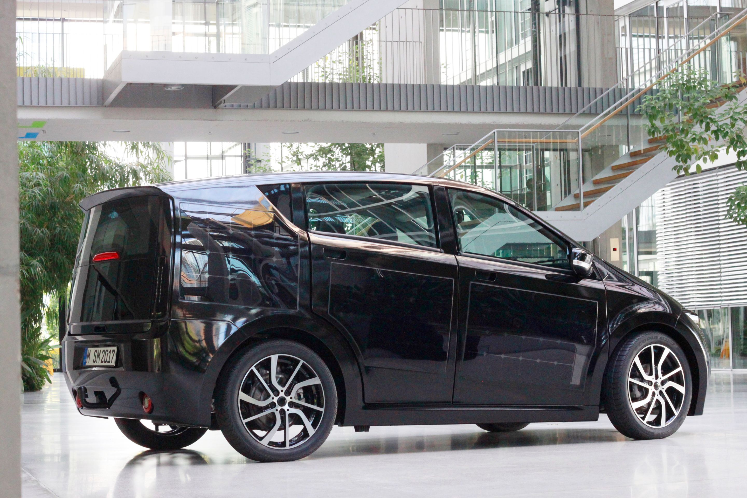 Sion, prototyp auta na solární pohon - 29 - Fotogalerie: Tohle může být auto budoucnosti (15/18)
