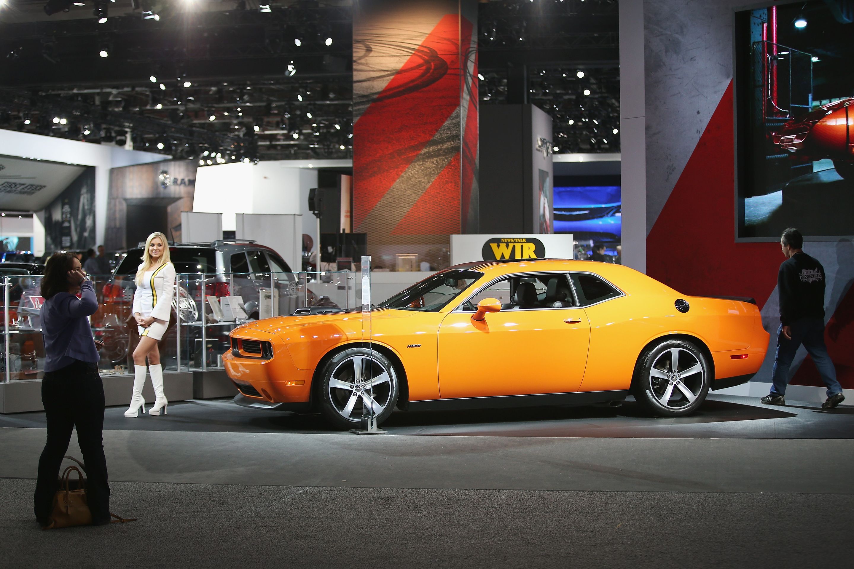 Novinky z autosalonu v Detroitu - Dodge Challenger Shaker - FOTOGALERIE: Novinky z autosalonu v Detroitu (9/13)