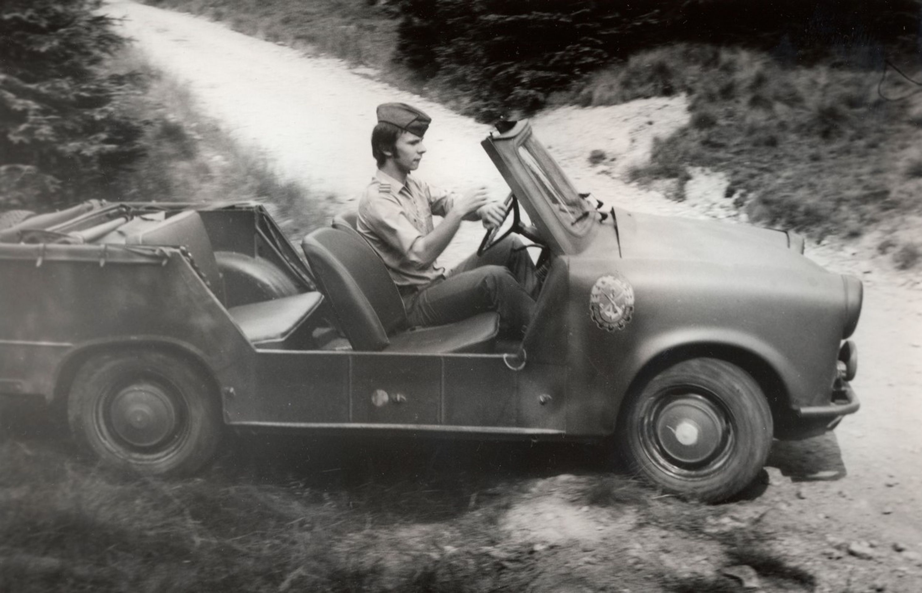 Legendární Trabant ve všemožných úpravách - 26 - Fotogalerie: Prohlédněte si trabanty ve všemožných úpravách (4/18)