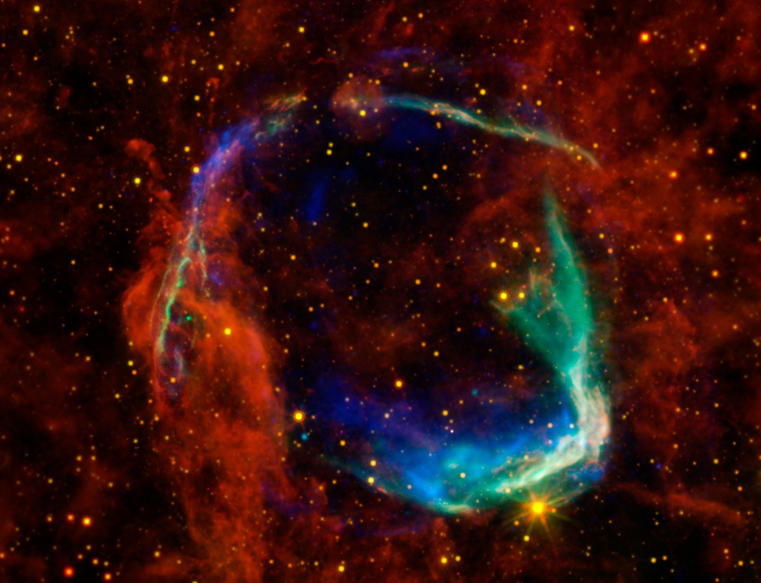 Nejstarší zaznamenaná supernova - záběry složené ze čtyř teleskopů - GALERIE: Supernovy (3/8)