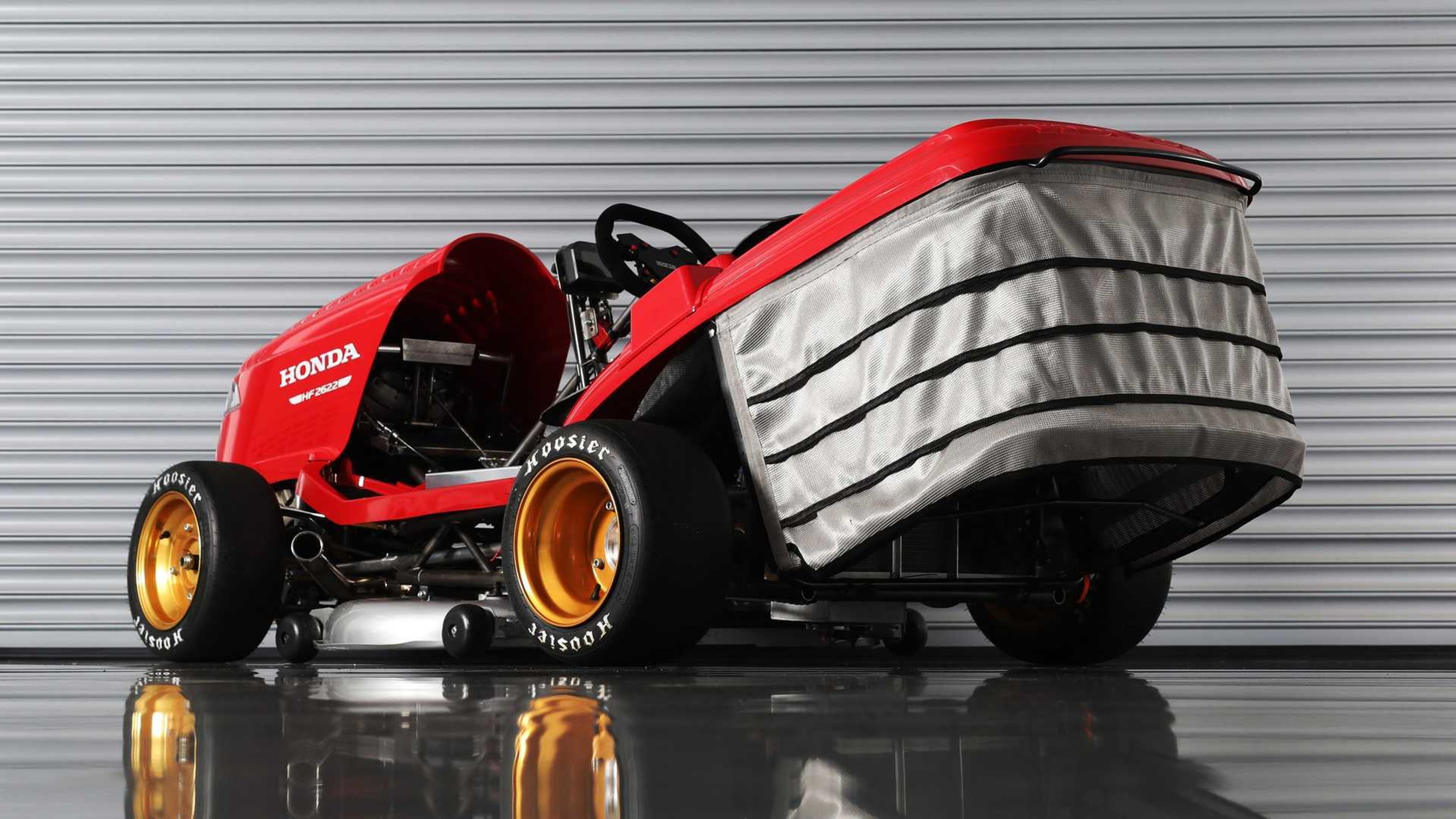 Honda Mean Mower V2 - 12 - Fotogalerie: Nejrychlejší sekačka na světě (5/9)