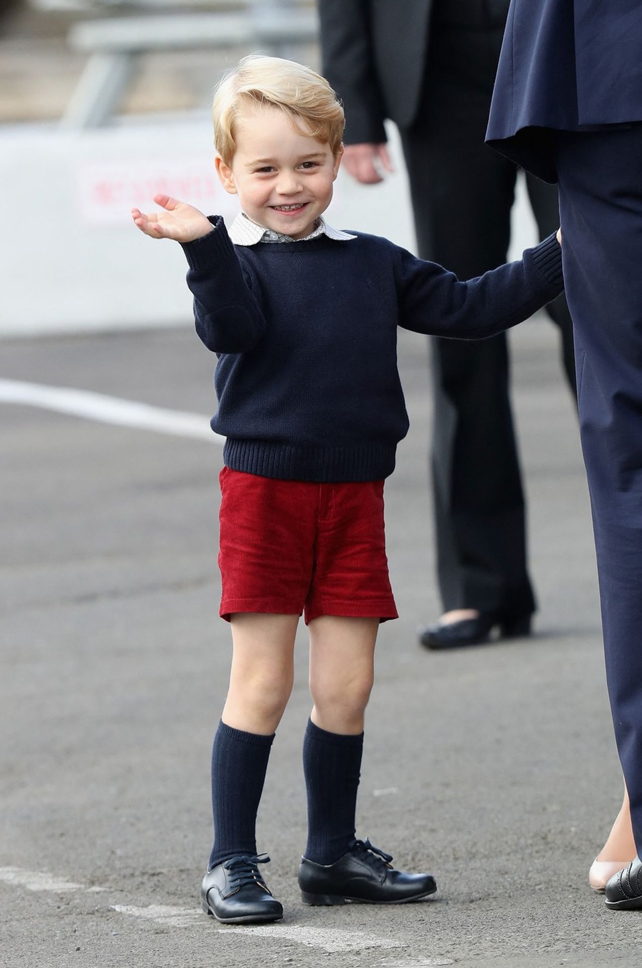 Princ George - Princ George (3/7)