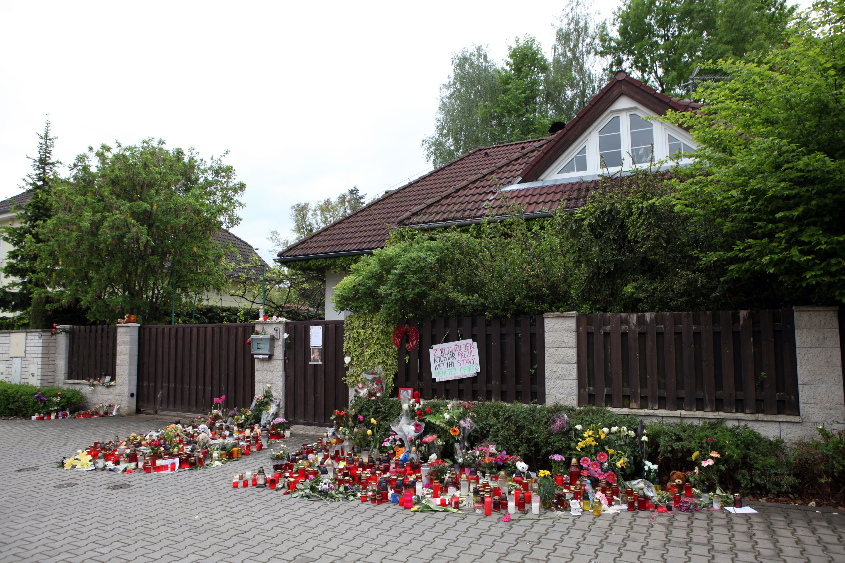Dům v Uhříněvsi - GALERIE: Důkazy z domova Josefa Rychtáře a kamerové zabezpeční domu (5/5)