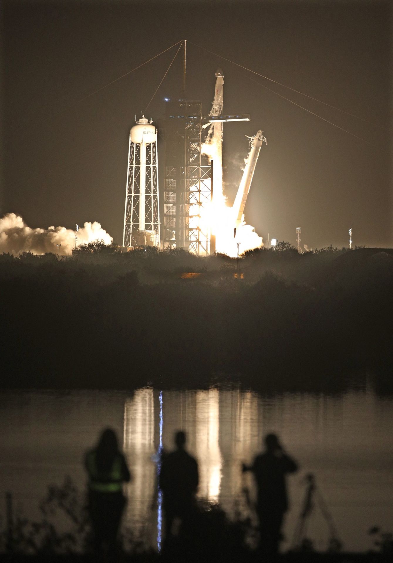 Posádka odstartovala z Kennedyho vesmírného střediska na Floridě v raketě Falcon společnosti SpaceX, 3. 3. 2024 (2) - K ISS vyrazila čerstvá posádka (3/3)