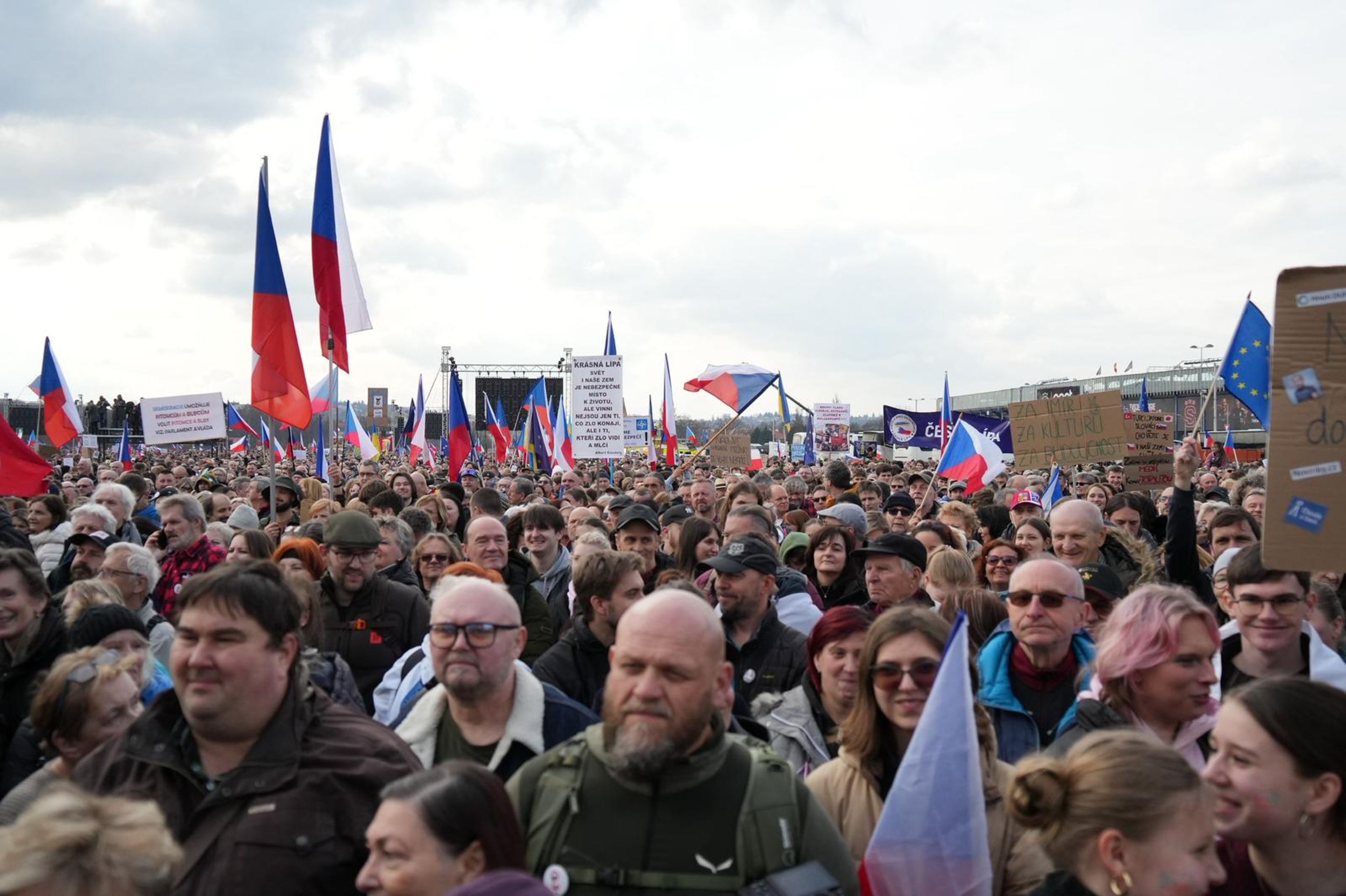 Demonstrace Milionu chvilek - Demonstrace Milionu chvilek (22/42)