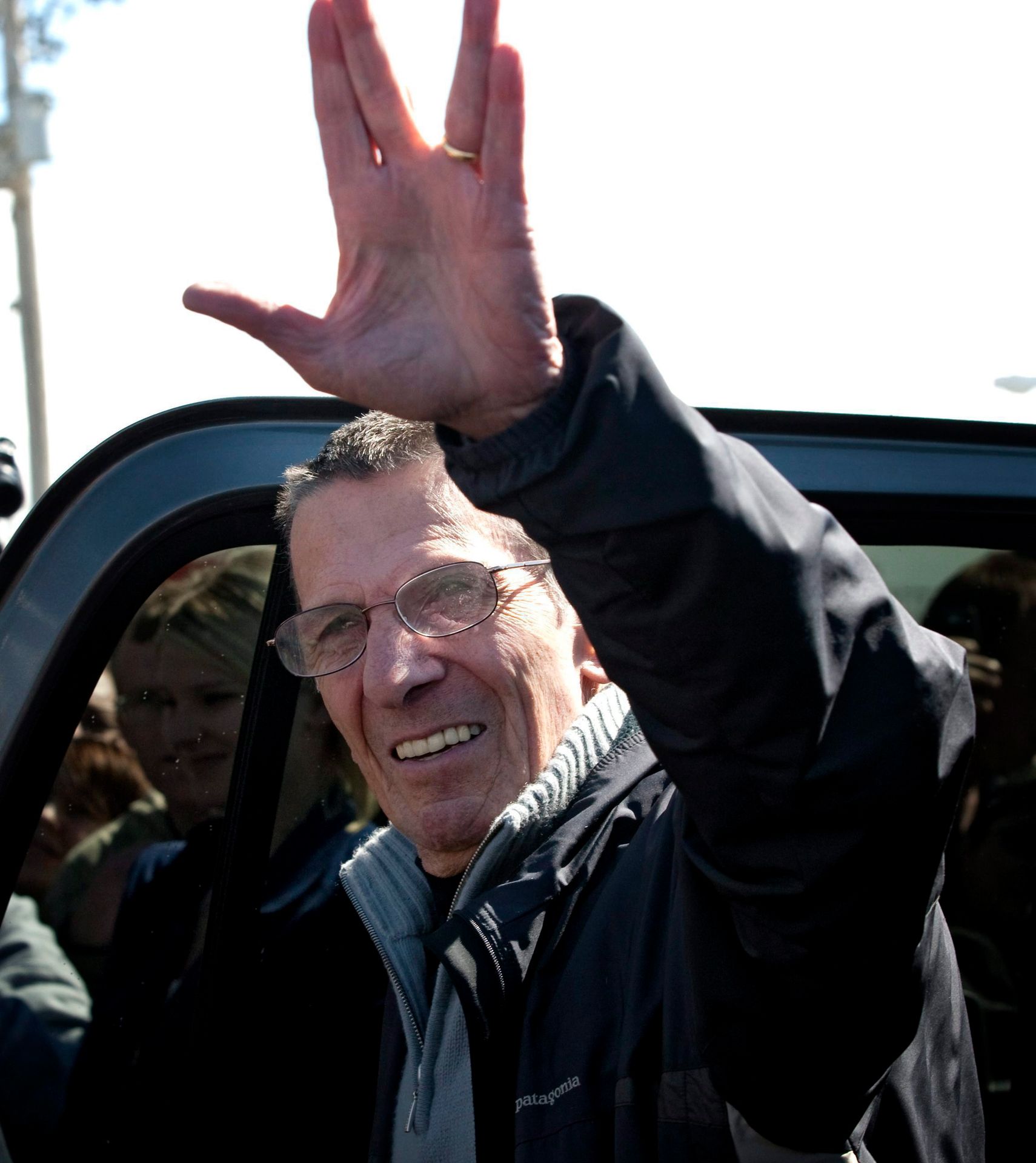 Leonard Nimoy - GALERIE: Kanaďané uctívají hercovu památku kreslením Spocka na bankovku (7/8)