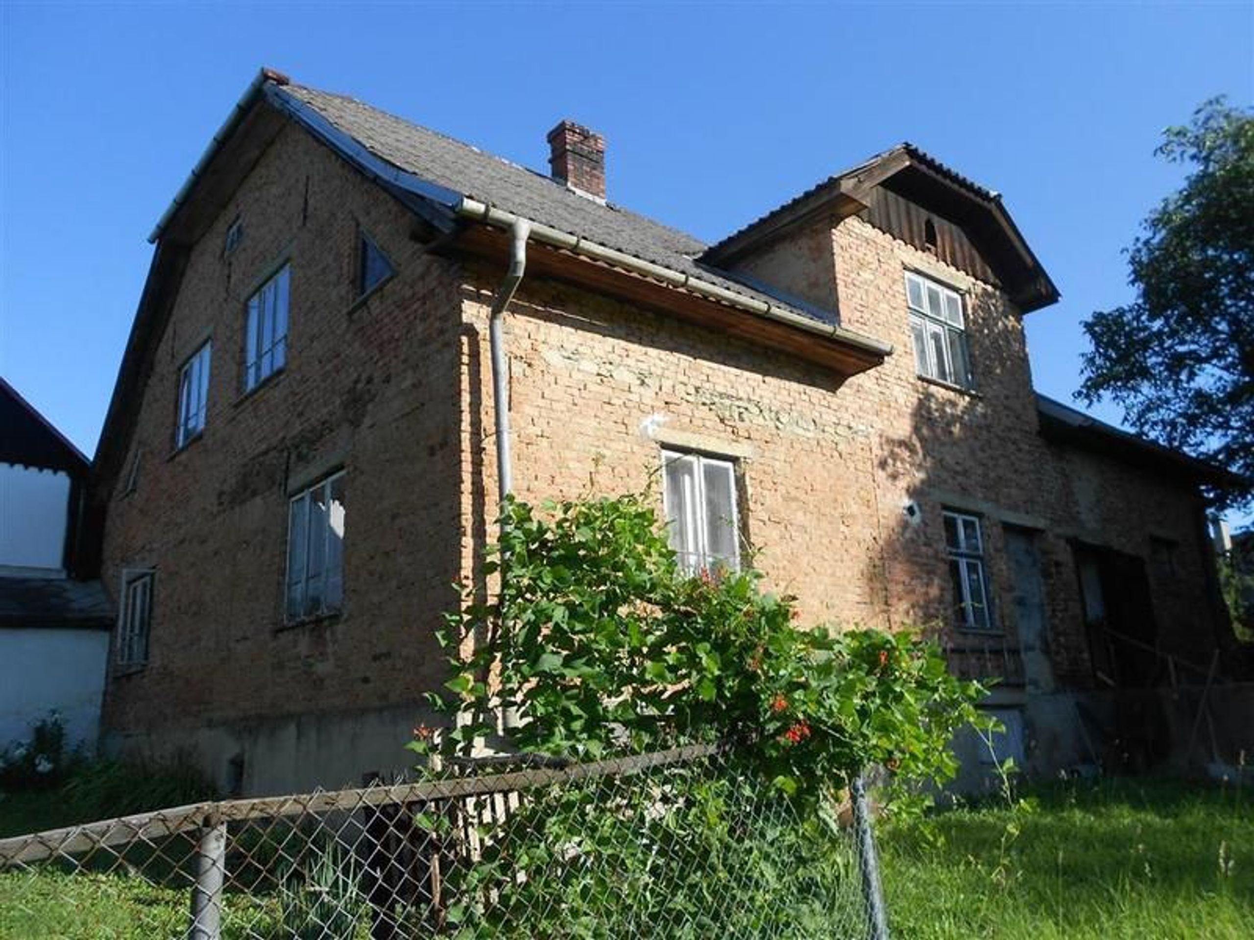Dražby exekuovaných nemovitostí - 14 - GALERIE: Dražby exekuovaných nemovitostí (11/24)