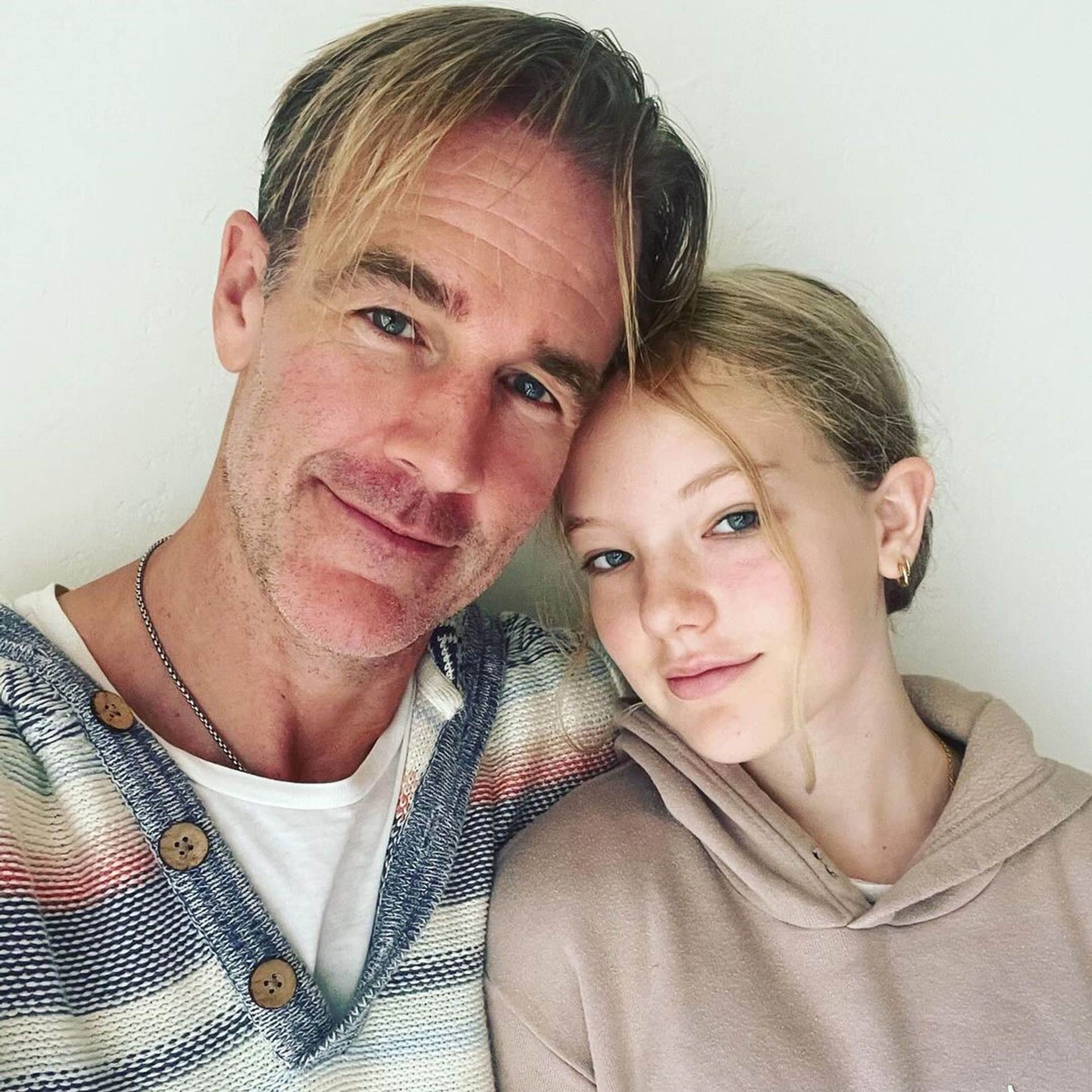 James Van Der Beek s dcerou Olivií, 25. 9. 2023 - James Van Der Beek (1/5)