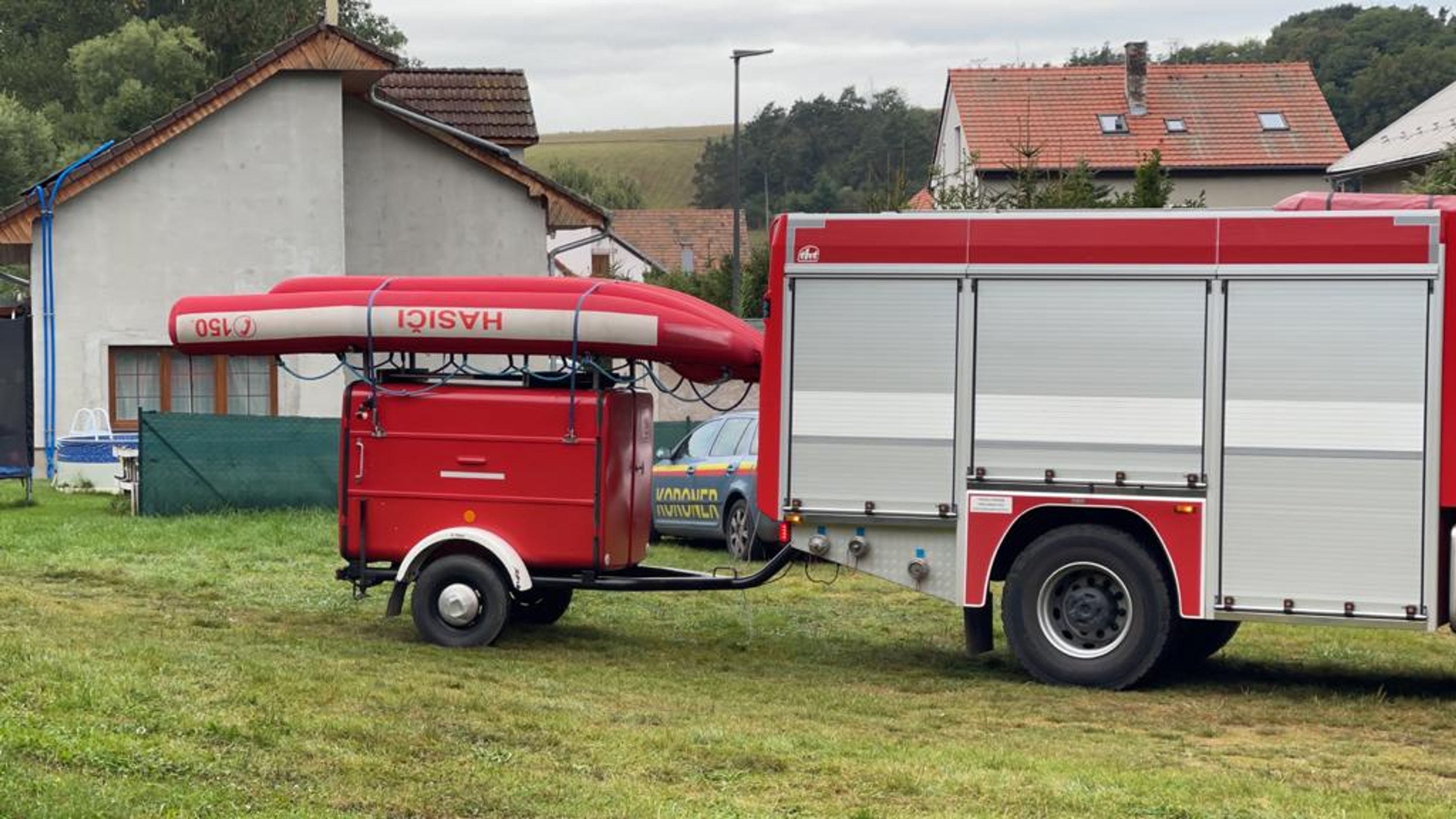 Nález mužského těla na Berounsku (1) - Nález těla v obci Stašov na Berounsku (1/11)