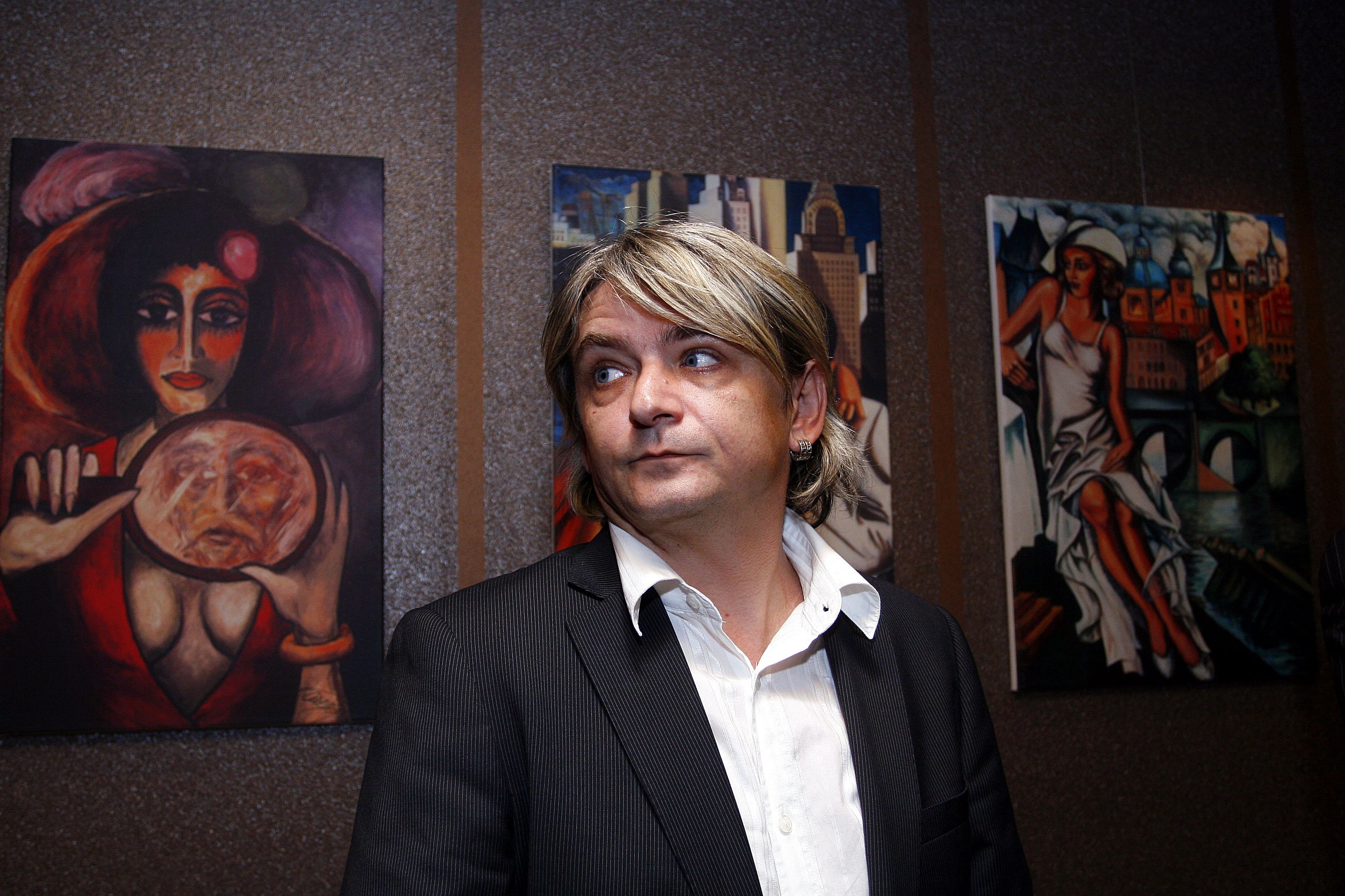 Michal Suchánek - GALERIE: Michal Suchánek ze seriálu Třetí patro (3/4)