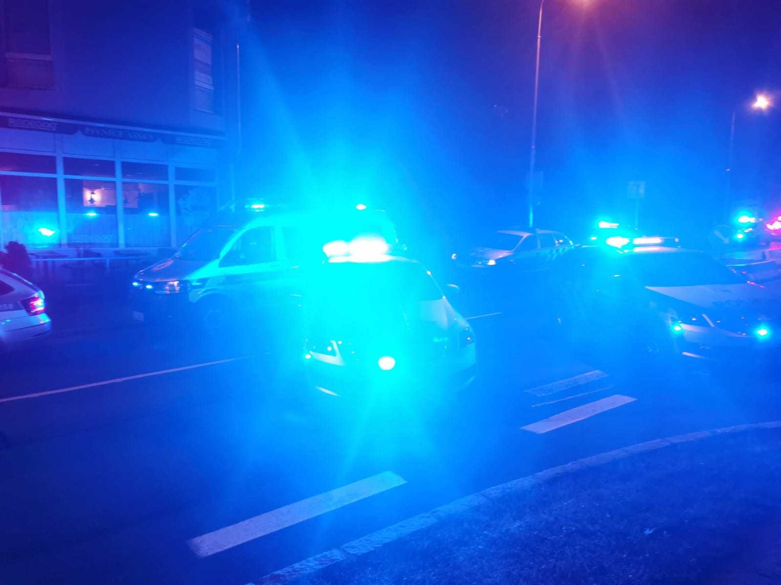 Zásah policistů před pivnicí v Ostravě-Zábřehu - 12 - GALERIE: Zásah policistů před pivnicí v Ostravě-Zábřehu (2/10)