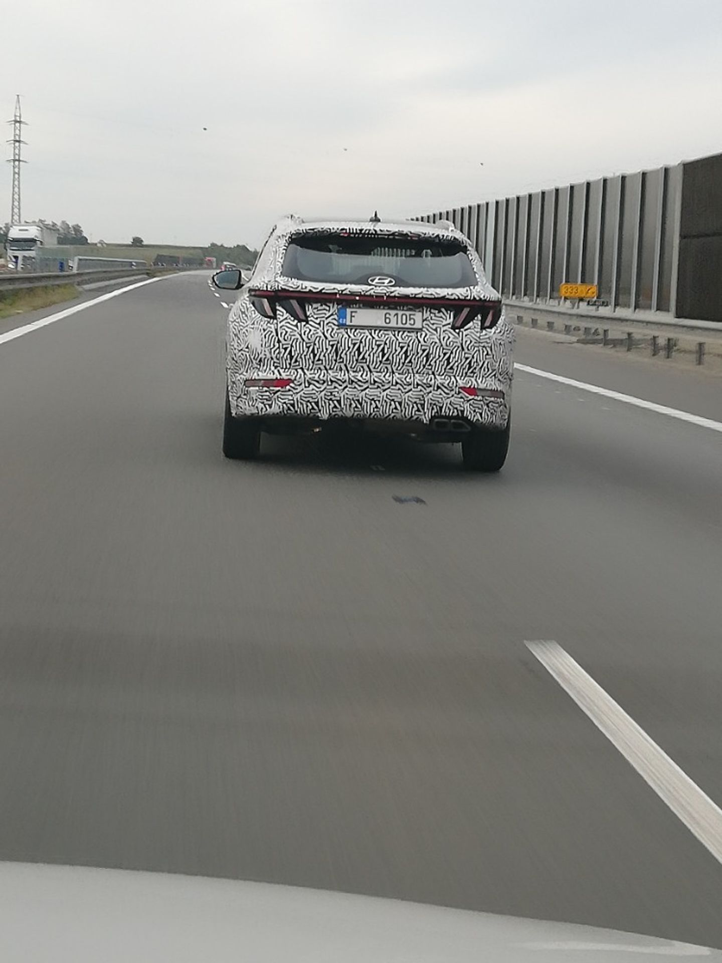 Hyundai v Česku testuje nové SUV - 5 - GALERIE: Nové SUV od Hyundai v Česku (1/4)
