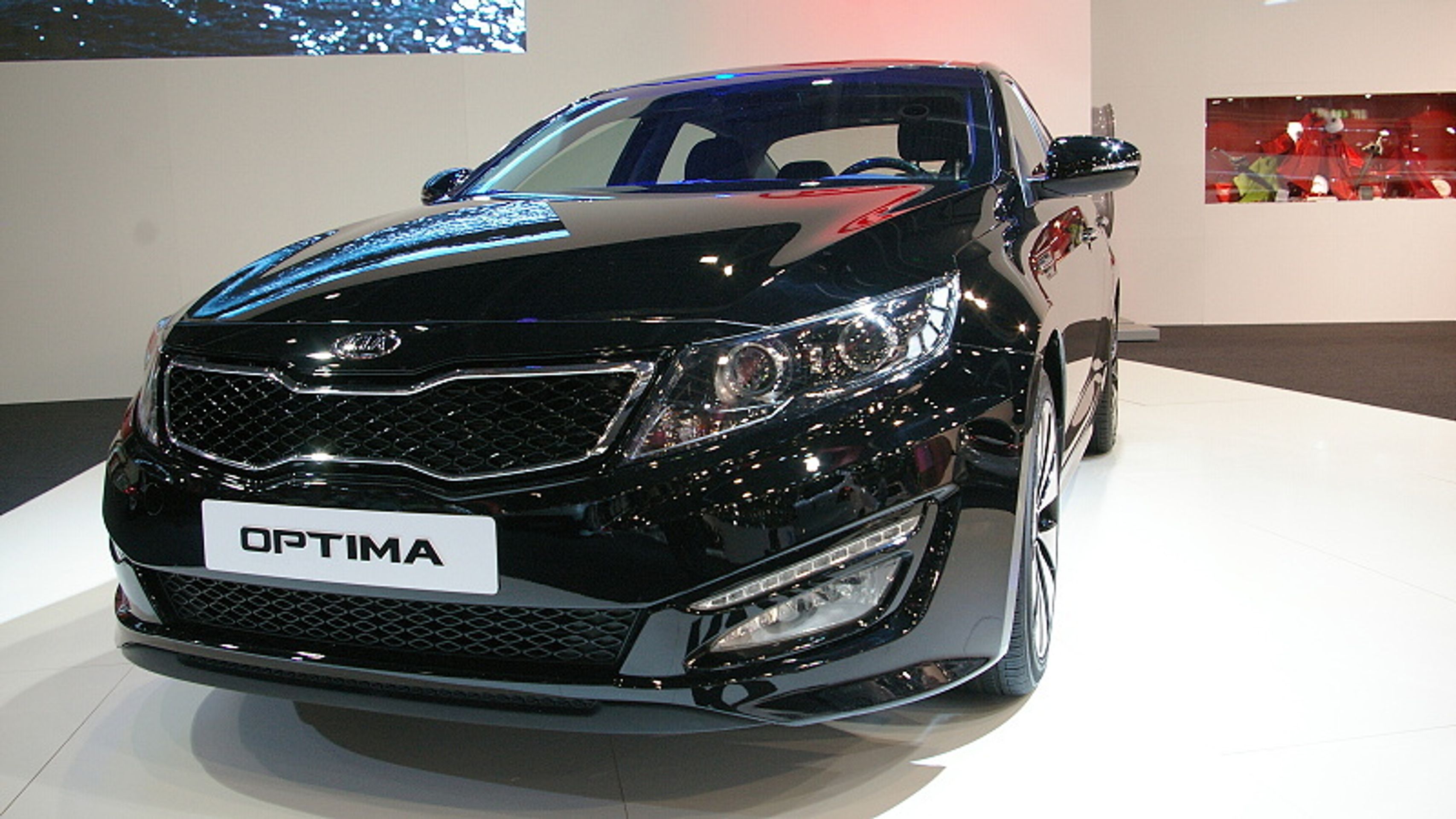 Autosalon Brno 2011 - 13 - GALERIE Autosalon Brno 2011 (14/37)