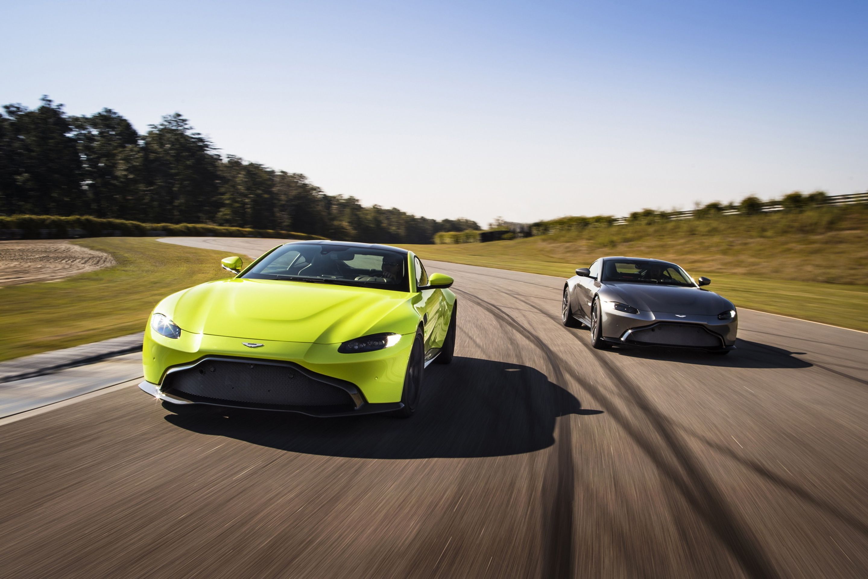 Aston Martin - 67 - FOTOGALERIE: Aston Martin V8 Vantage (6/36)