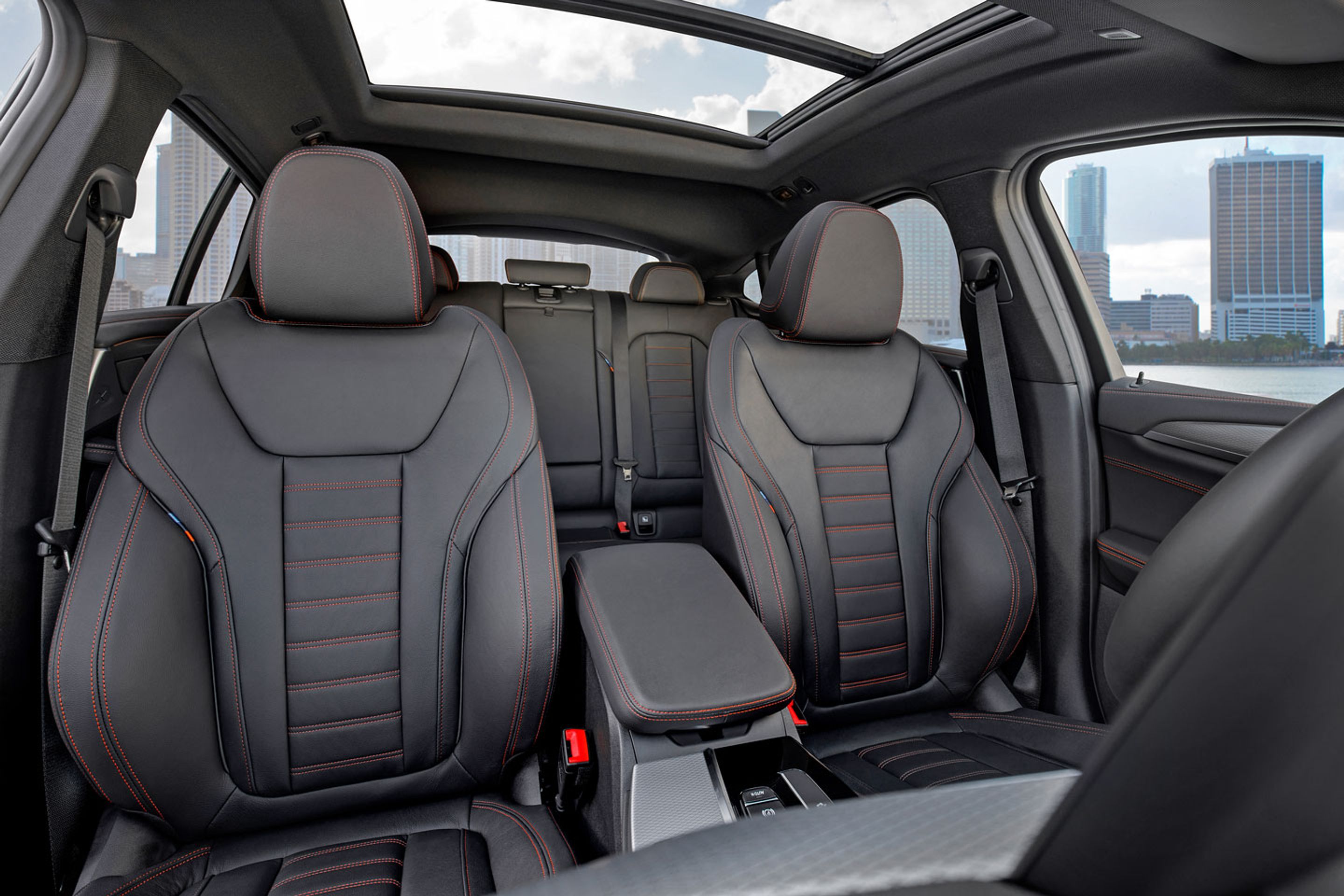 Nové BMW X4 - Fotogalerie: Nové BMW X4 (6/7)