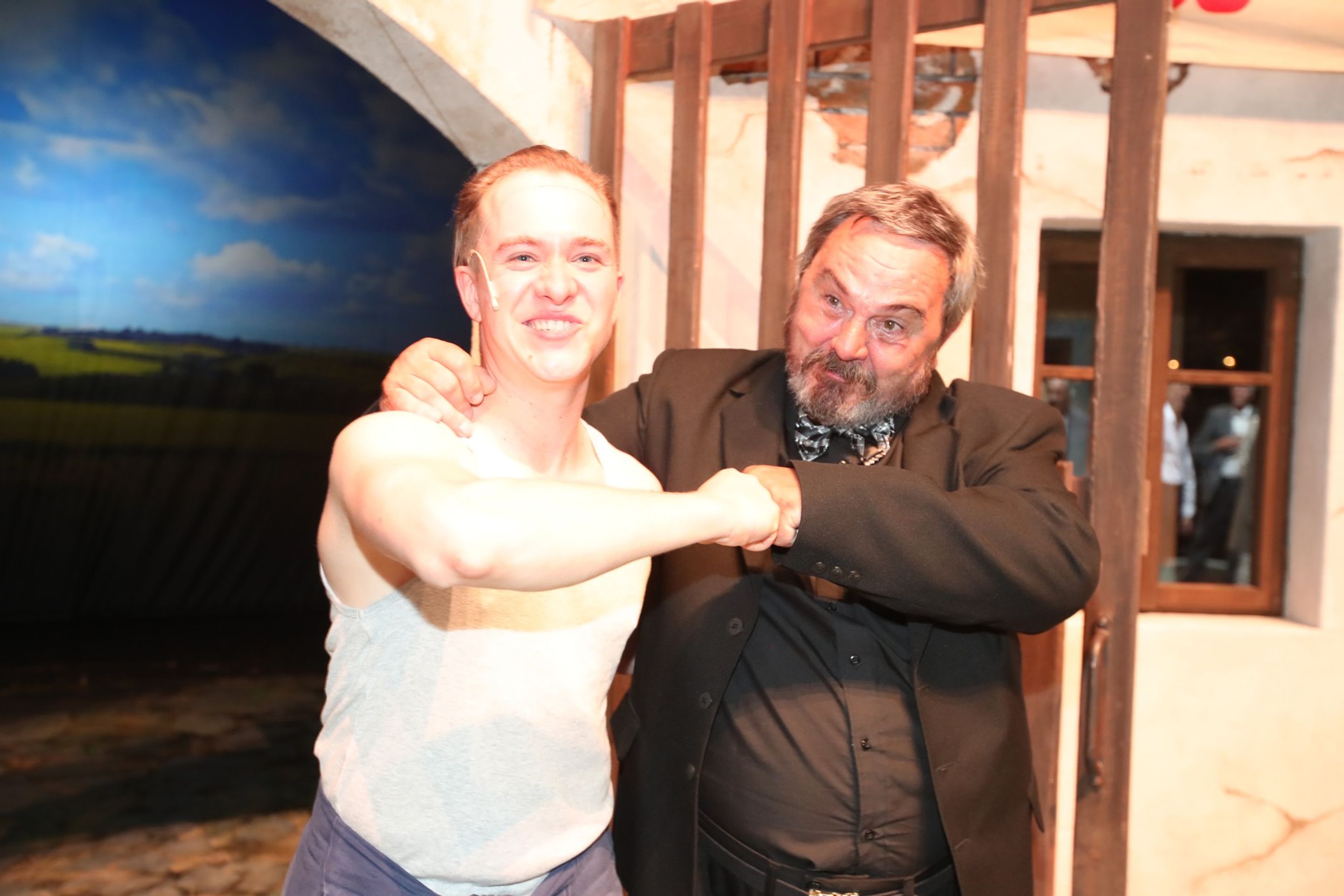 Broněk Černý se změnil - Venca ze Slunce, seno se změnil k nepoznání (1/3)