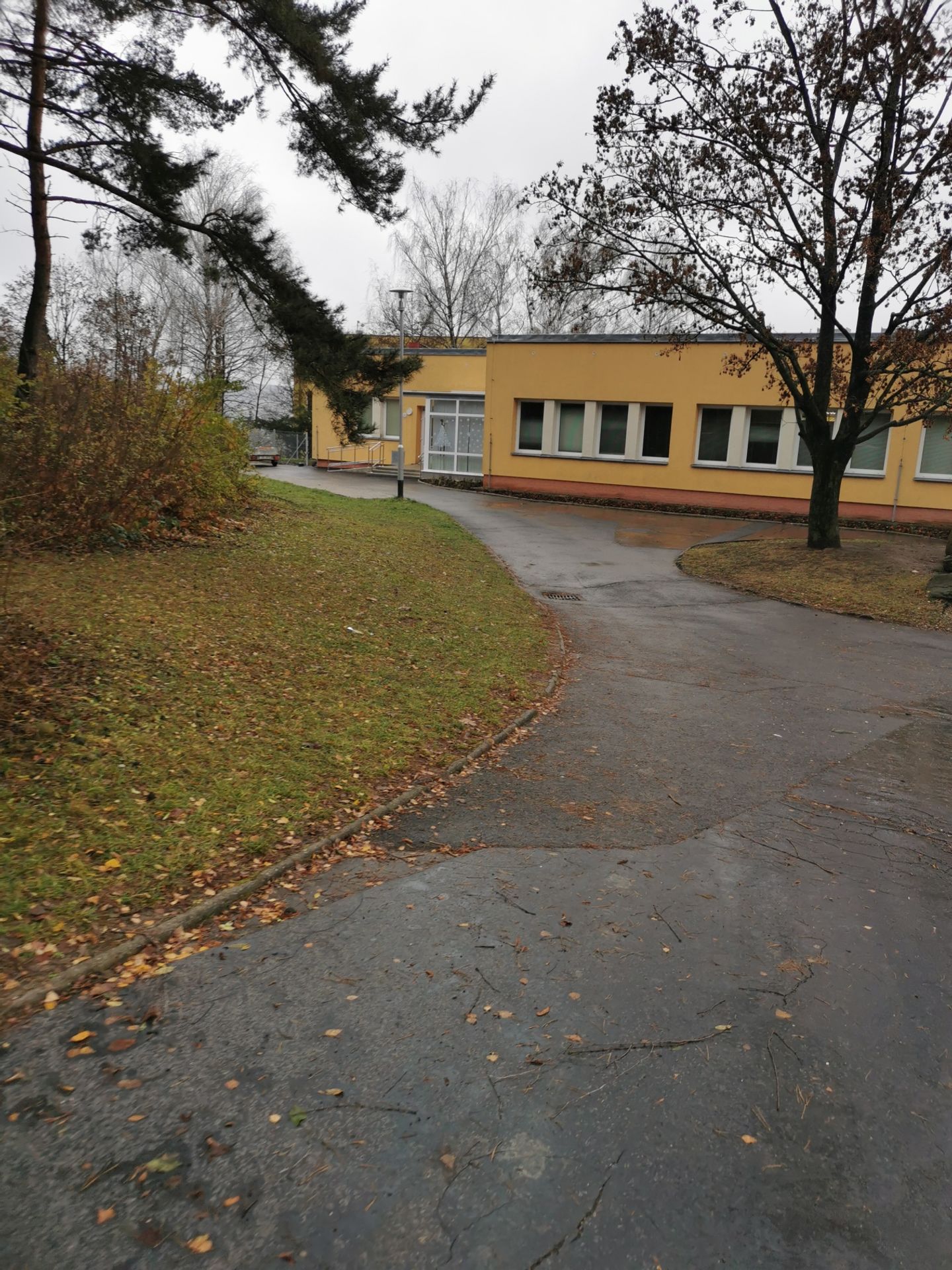 Základní škola a Praktická škola Čtverka, Uherský Brod - Areál škol v Uherském Brodě (7/10)