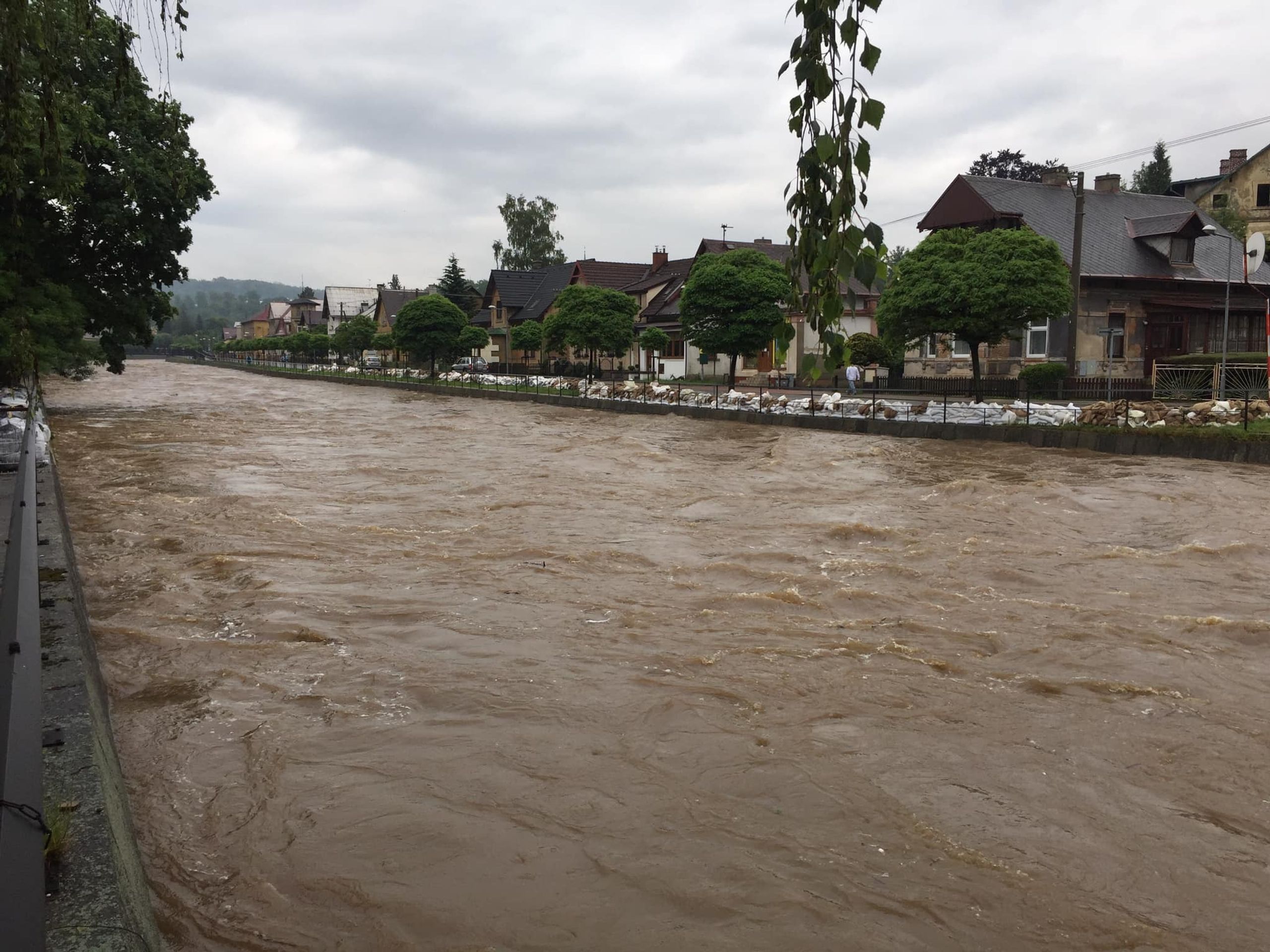 Povodně na Frýdlantsku - 5 - GALERIE: Protipovodňová opatření ve Frýdlantu (10/19)