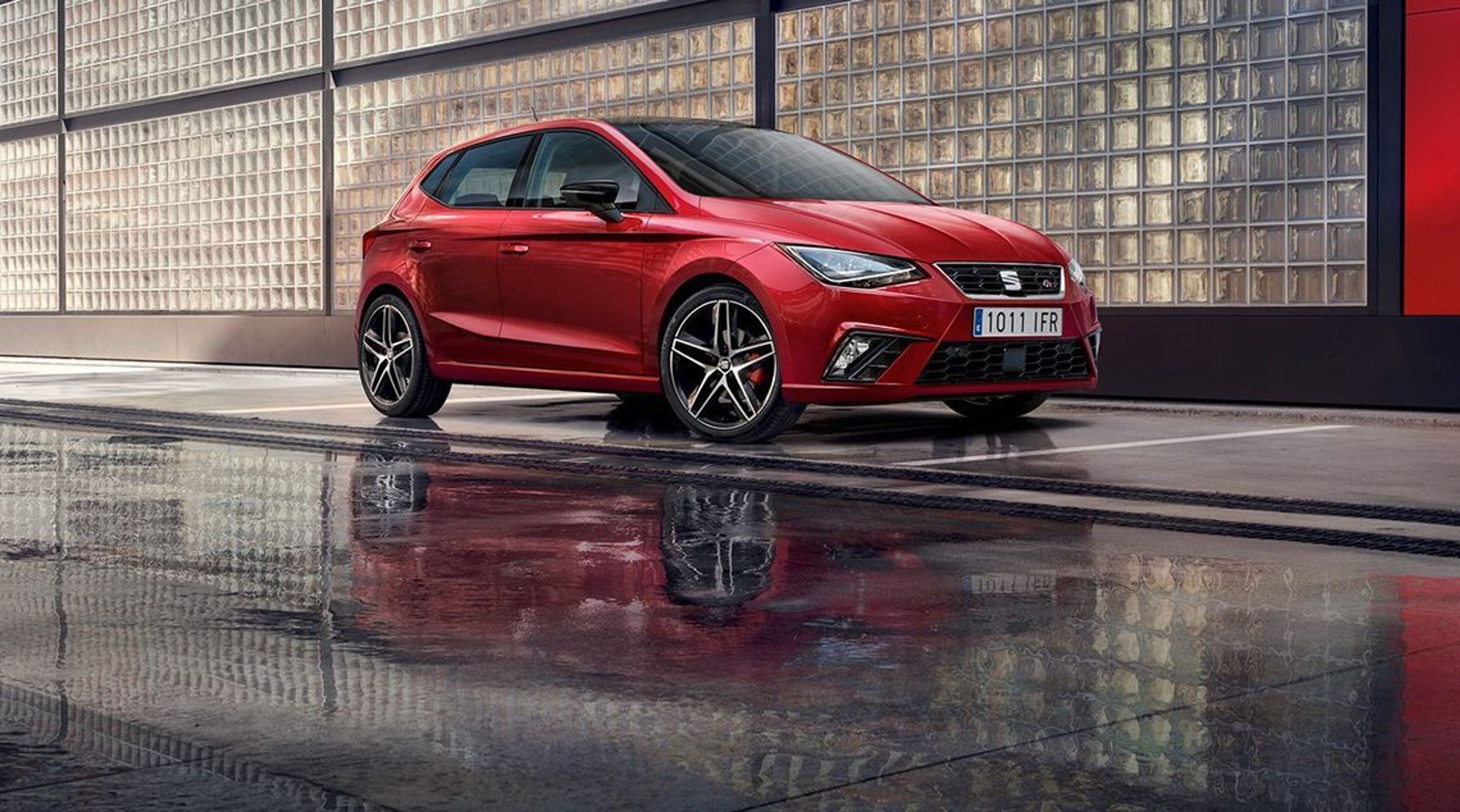 Seat Ibiza si vloni koupilo 1082 zákazníků, což je o 1213 (53 %) méně než v roce 2017. Klesla zájem i o dosluhující Toledo. - Fotogalerie: Největší propadáky loňského roku (9/9)