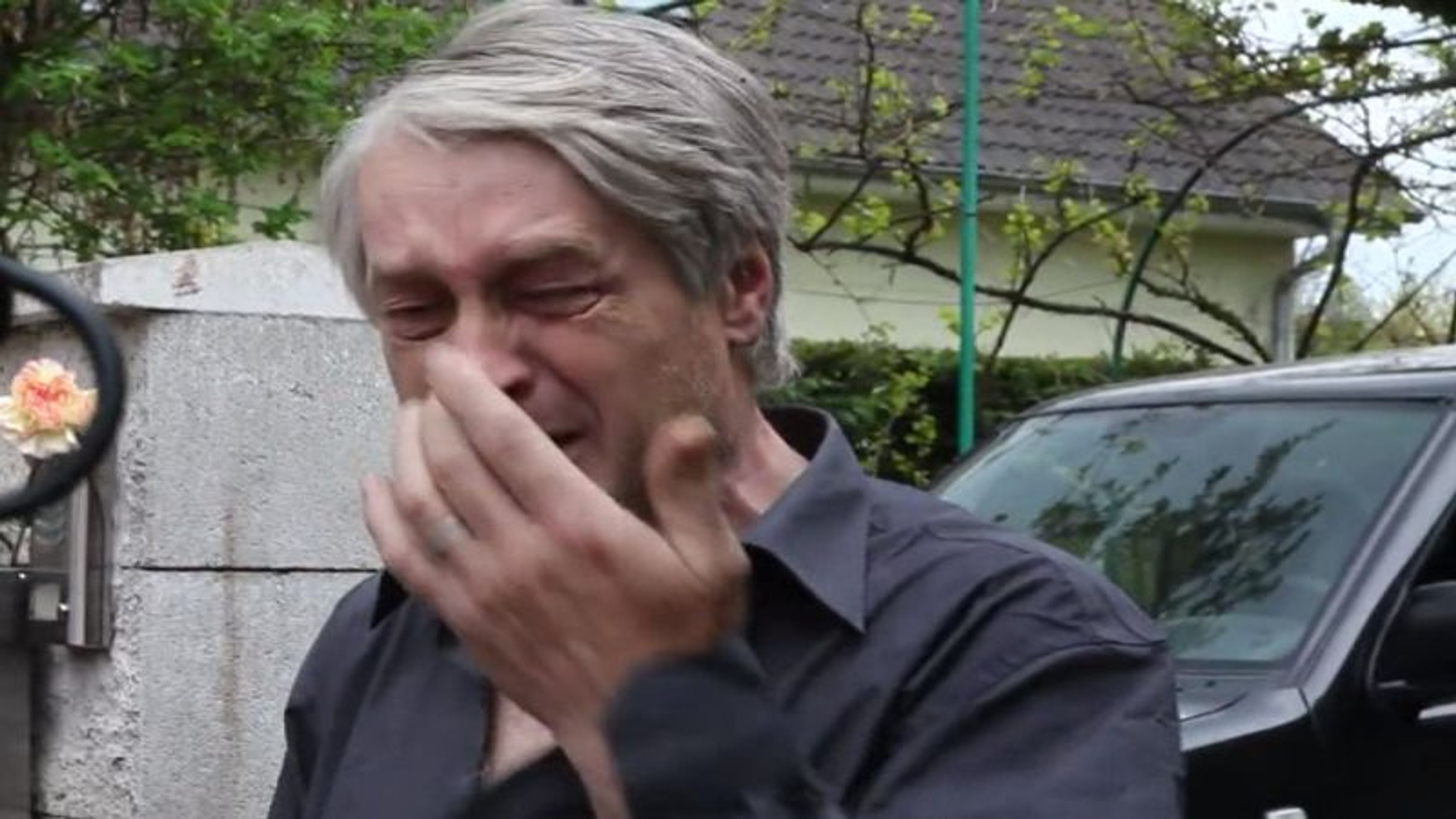 Josef Rychtář se rozplakal - GALERIE: Jak prožívá smrt Ivety Rychtář (13/16)