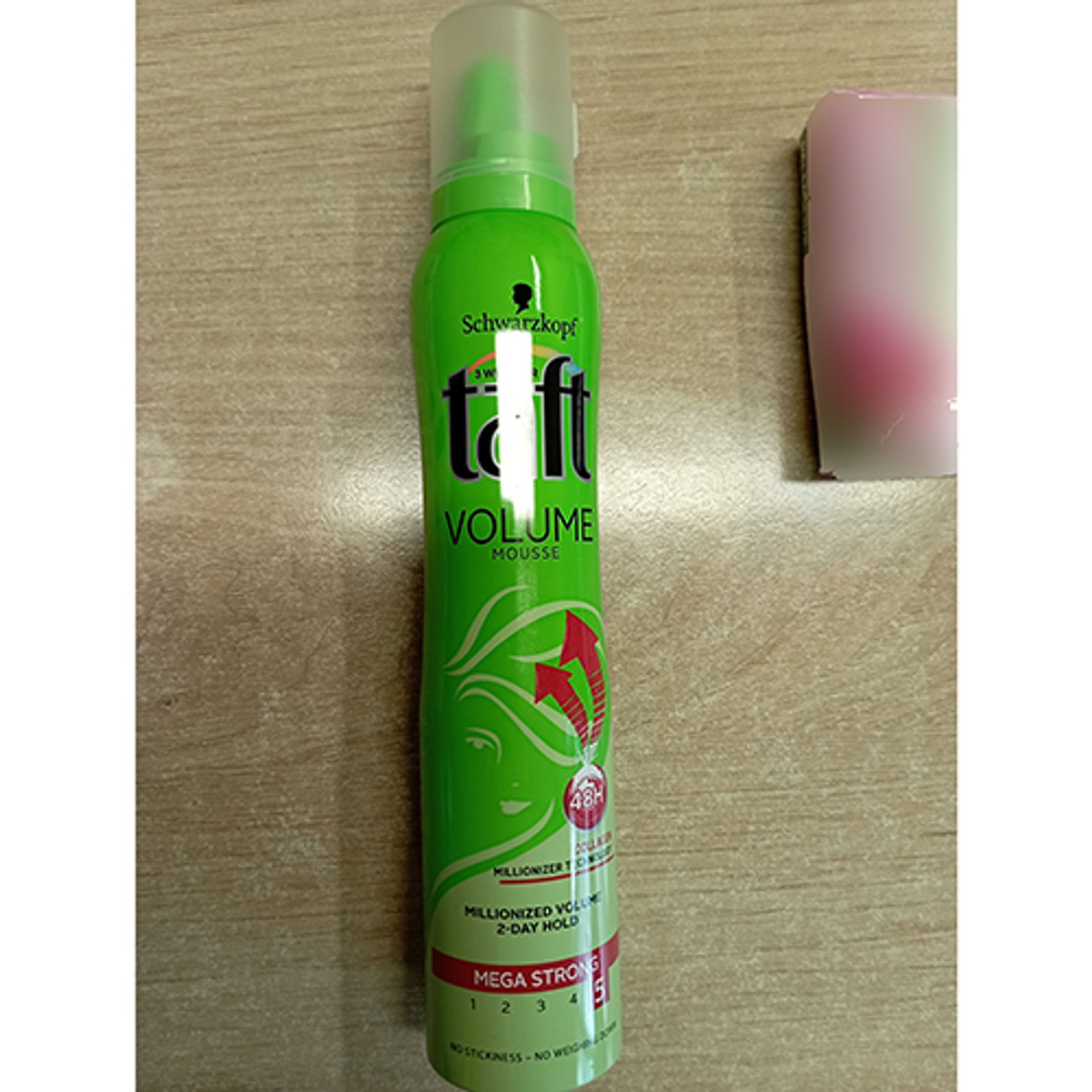 SCHWARZKOPF Taft pěna do vlasů (1) - Zdraví nebezpečná kosmetika (9/35)