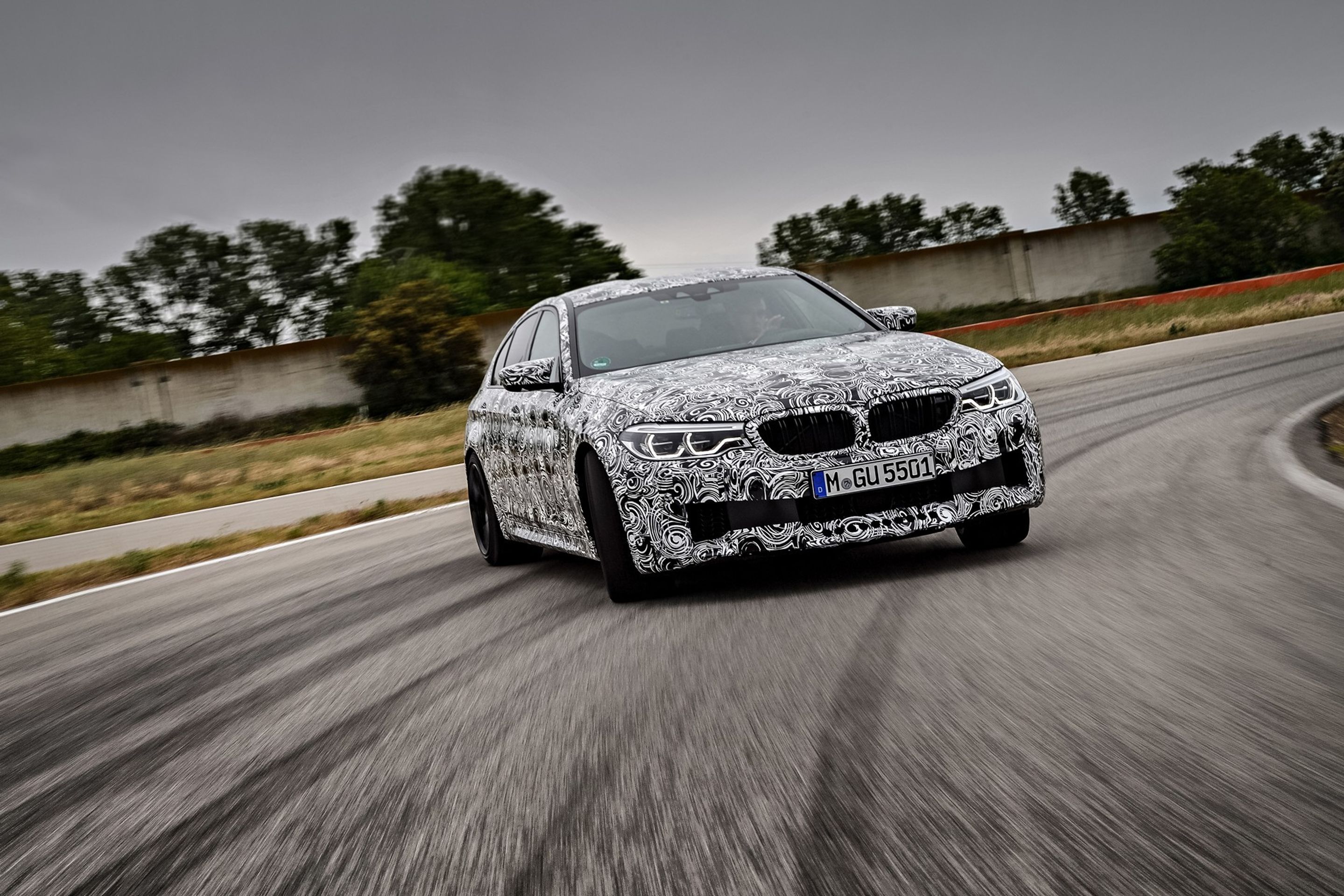 BMW M5 - 32 - GALERIE: Nové BMW M5 (3/17)