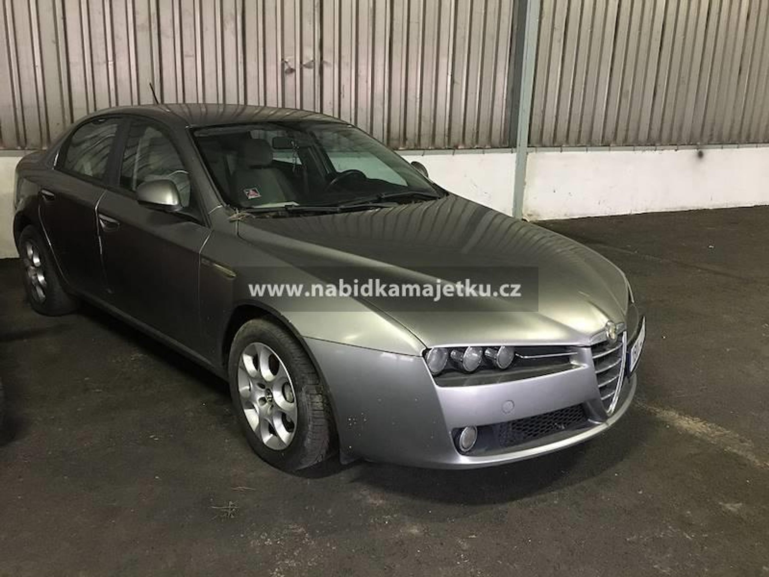 Dražba automobilu - Rozprodej státního majetku –⁠ vozidla (3/8)
