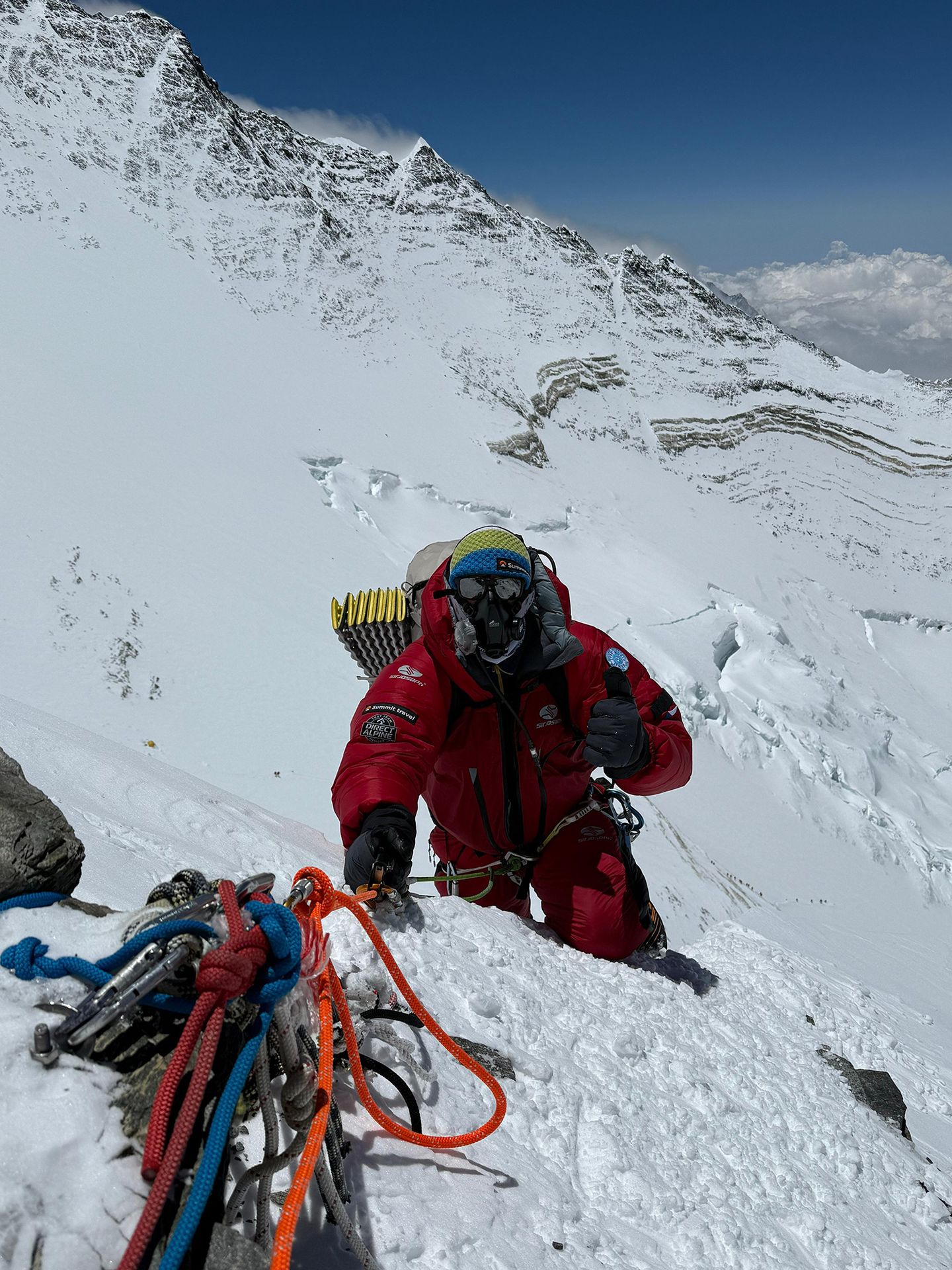 Česká expedice na Mount Everest (12) - Česká expedice na Mount Everest (16/17)
