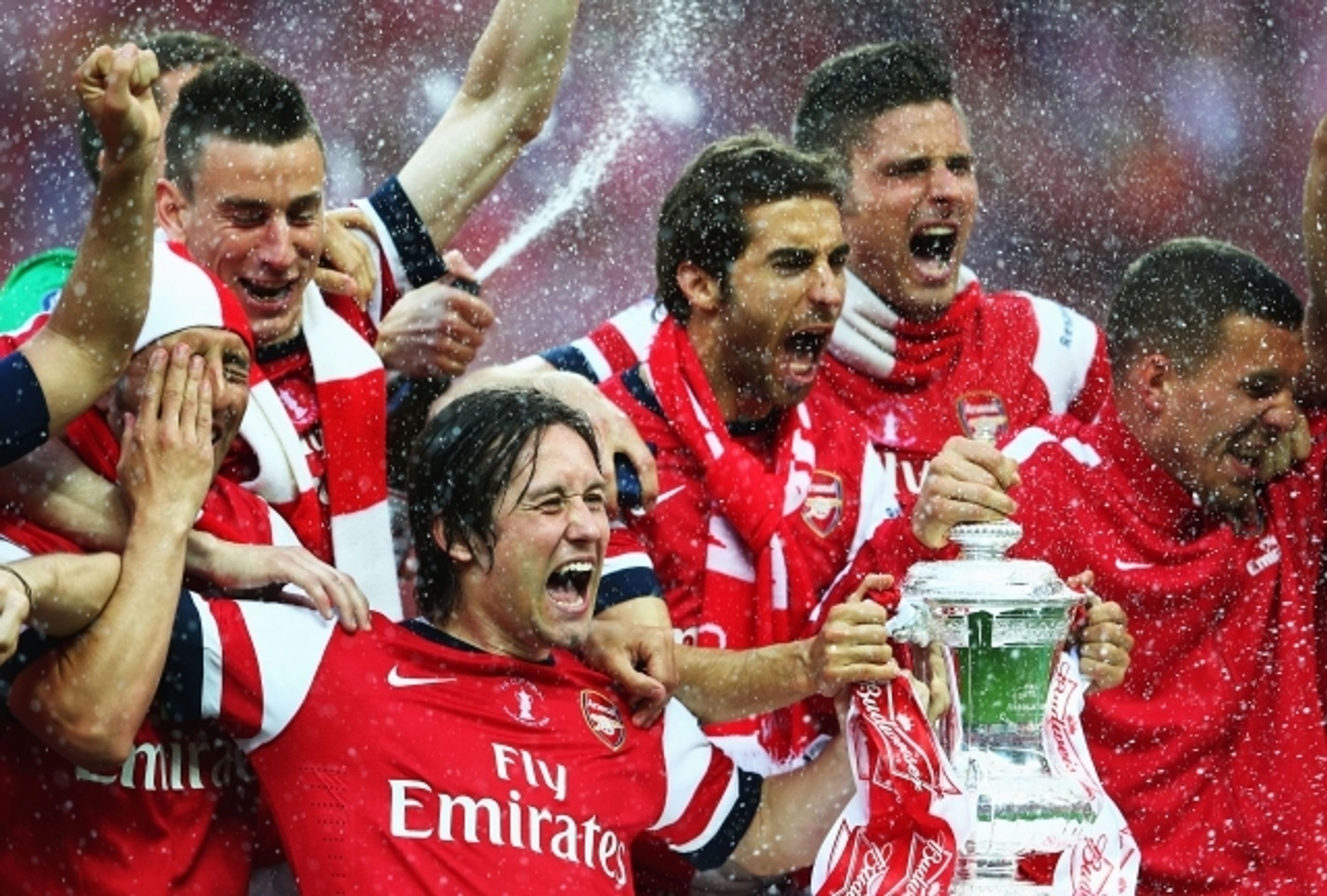 Tomáš Rosický a vítězství v FA Cupu 2014 - 7 - GALERIE: Tomáš Rosický a vítězství v FA Cupu 2014 (7/8)