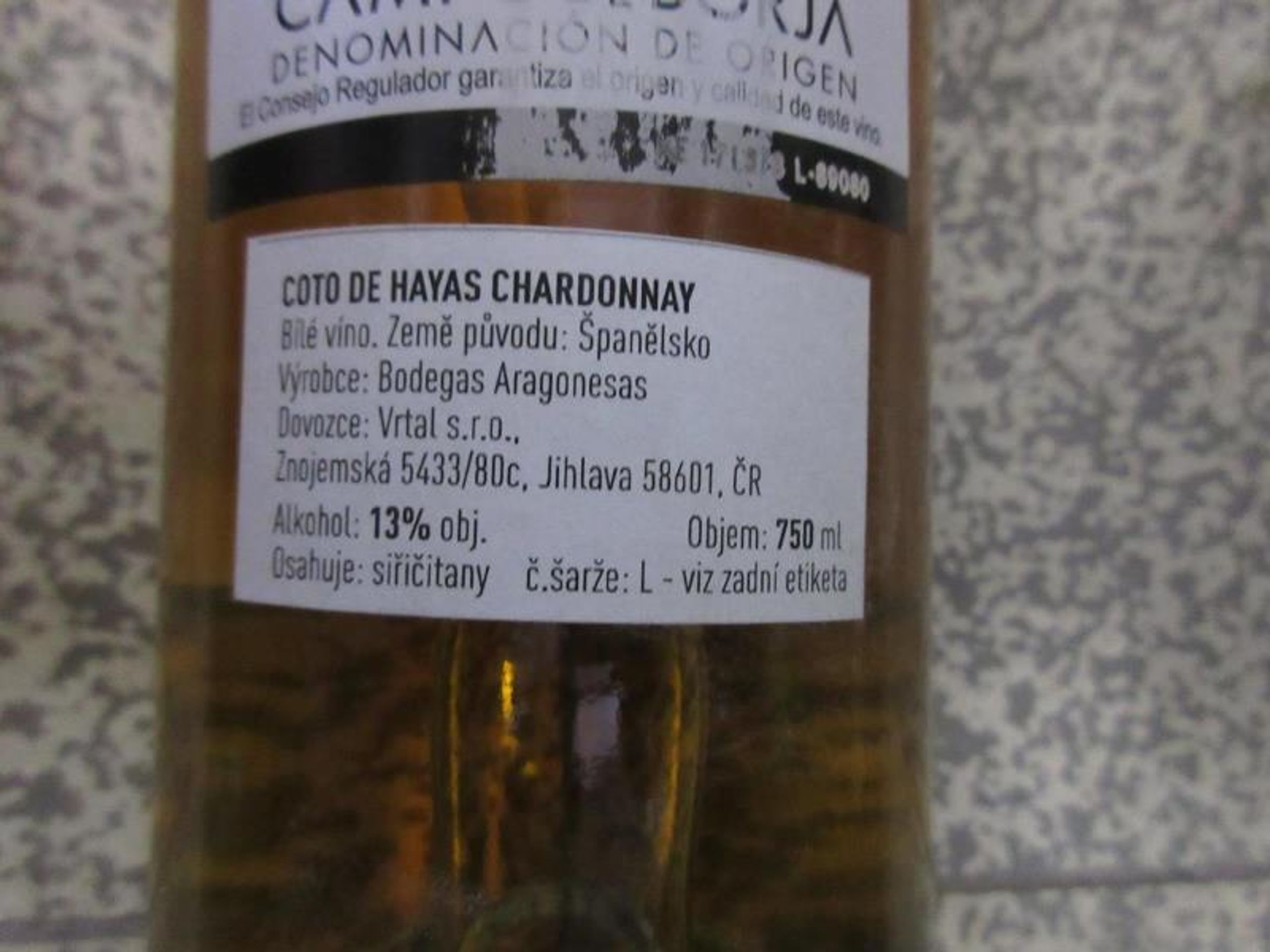 COTO DE HAYAS CHARDONNAY, Bílé víno (3) - Závadná vína (6/10)