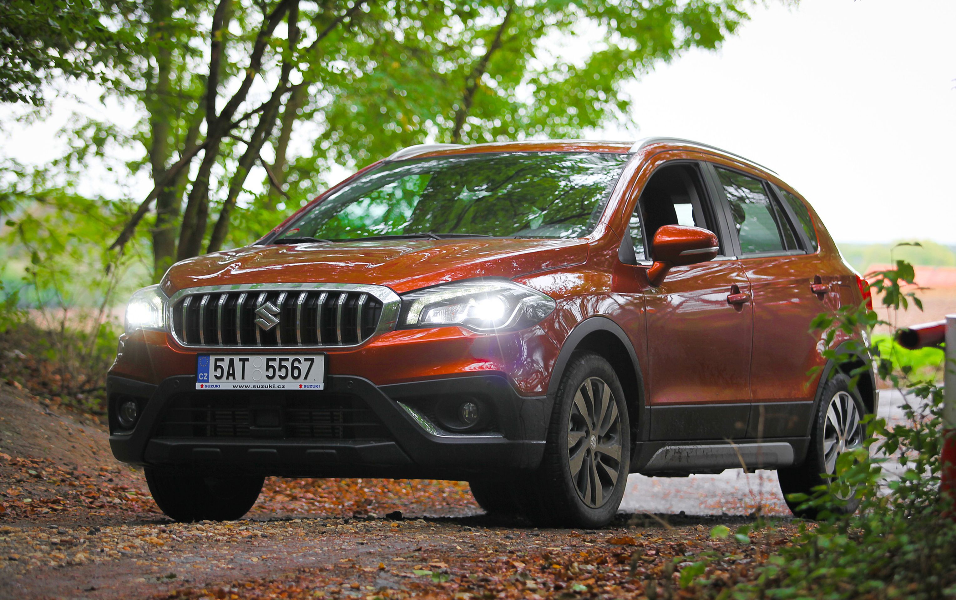 Suzuki S-cross - 4 - GALERIE: Suzuki S-Cross (4/20)
