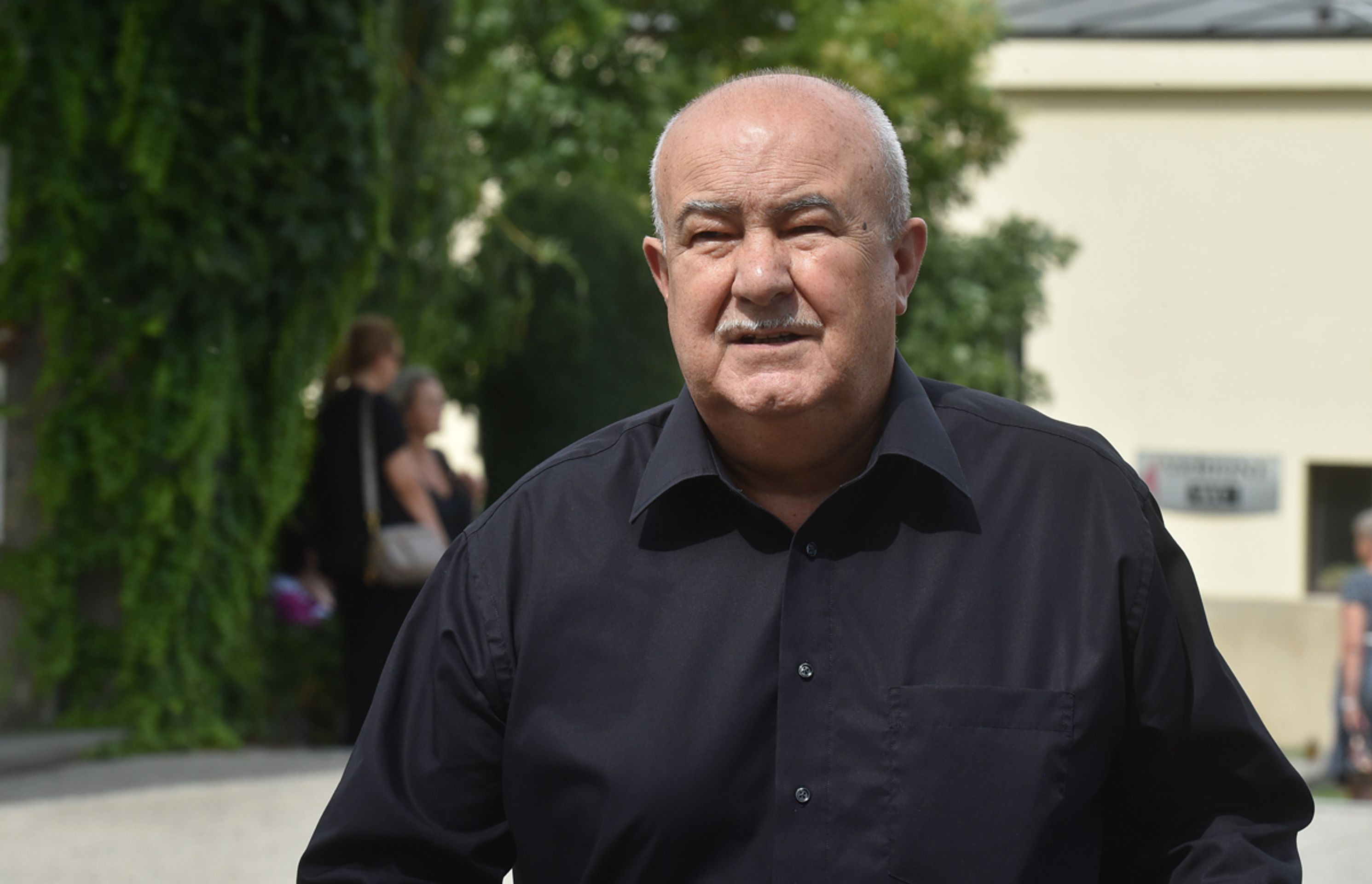 Rozloučení s Ivo Pavlíkem - 6 - GALERIE: Poslední rozloučení s Ivo Pavlíkem (6/23)