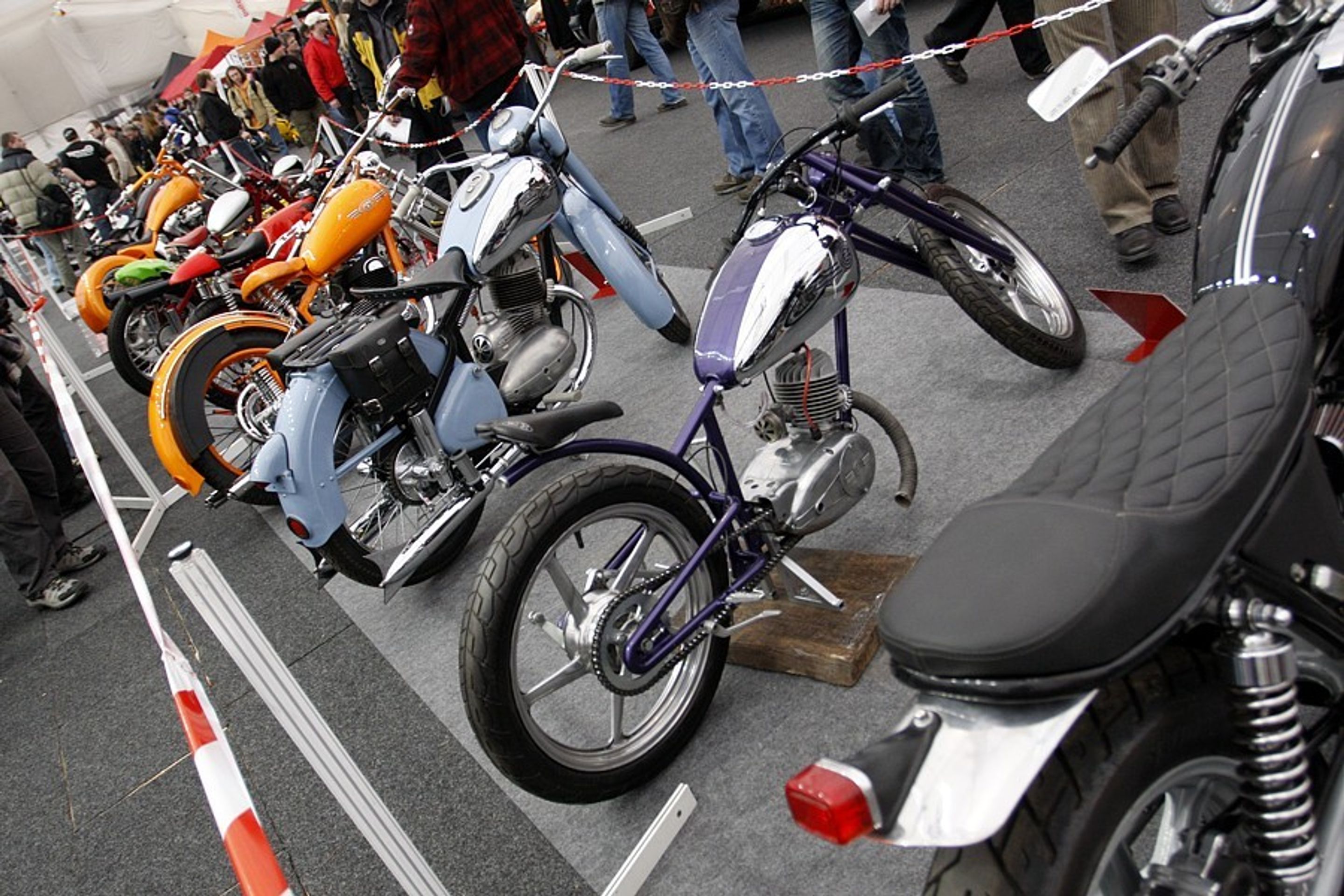 Výstava Motocykl - 26 - GALERIE Výstava Motocykl II (10/16)