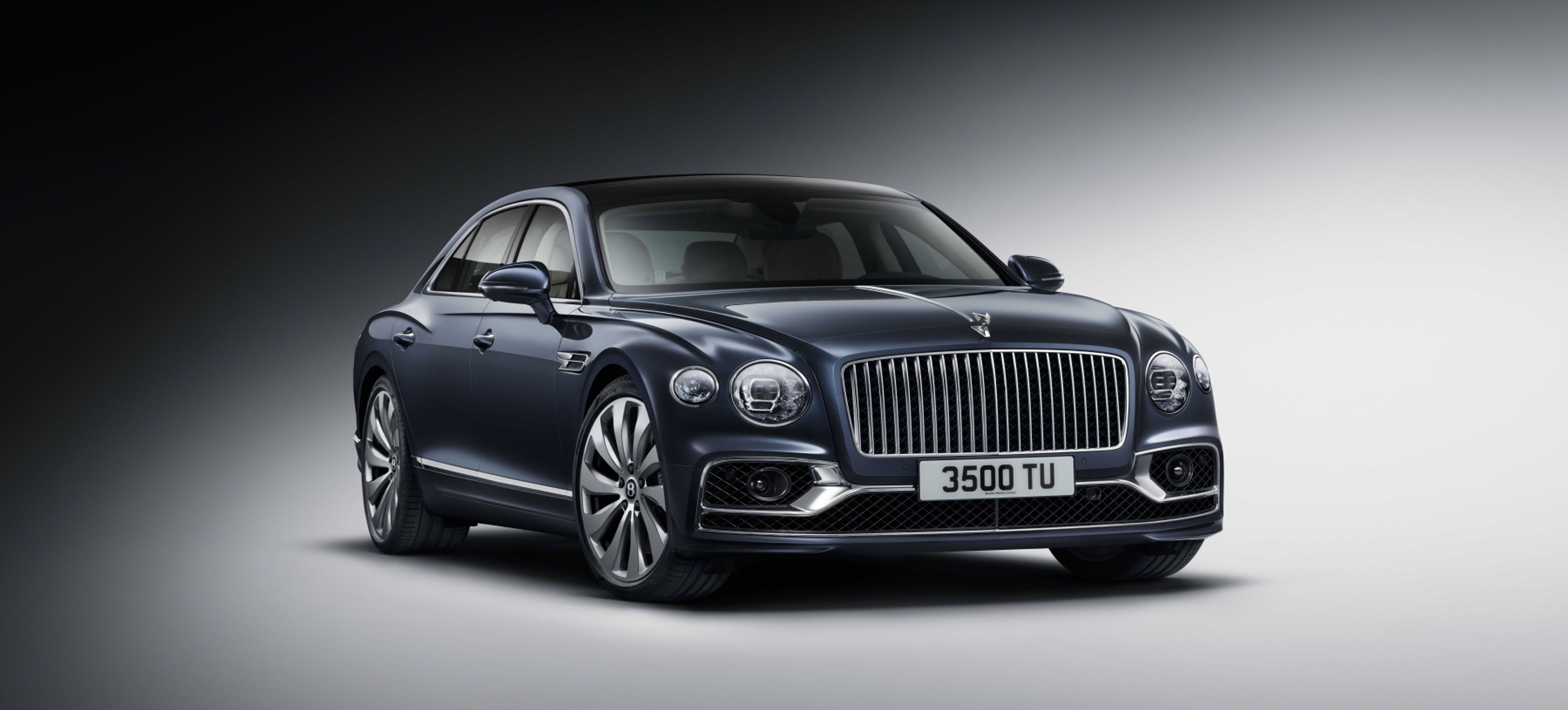 Bentley Flying Spur - 6 - Fotogalerie: Sportovní limuzína Bentley Flying Spur (12/14)