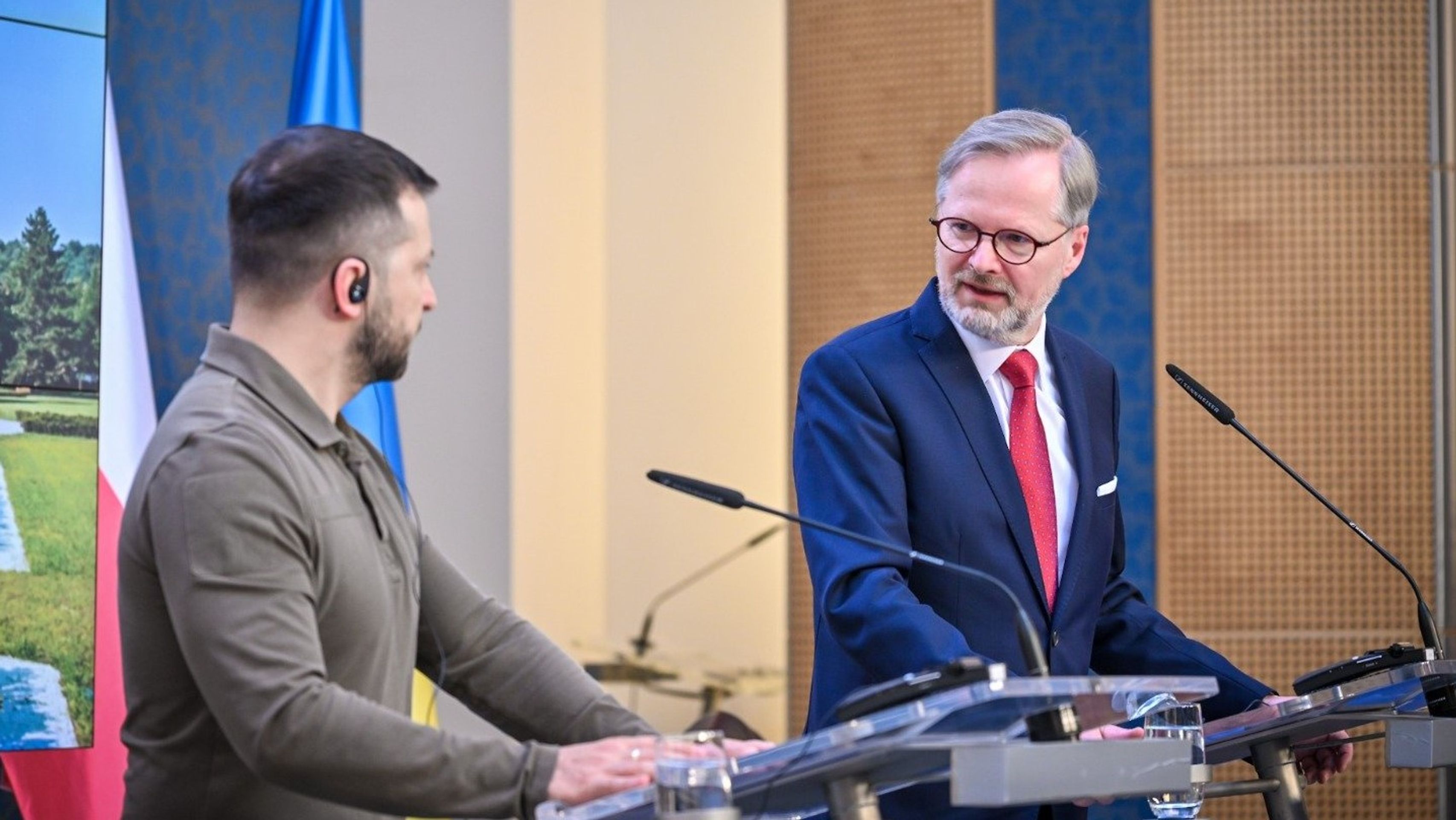 Volodymyr Zelenskyj a Petr Fiala - Volodymyr Zelenskyj v Praze 2023 (3/13)