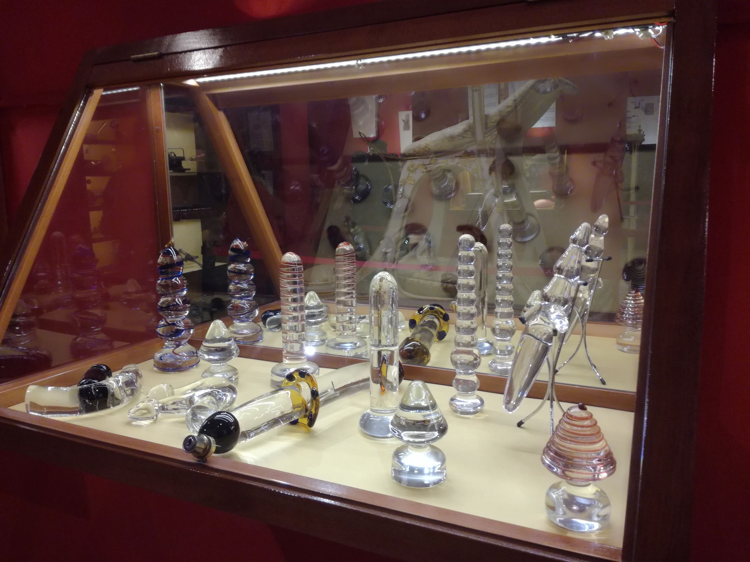 Sex Machines Museum - 8 - GALERIE: Sex Machines Museum (8/22)