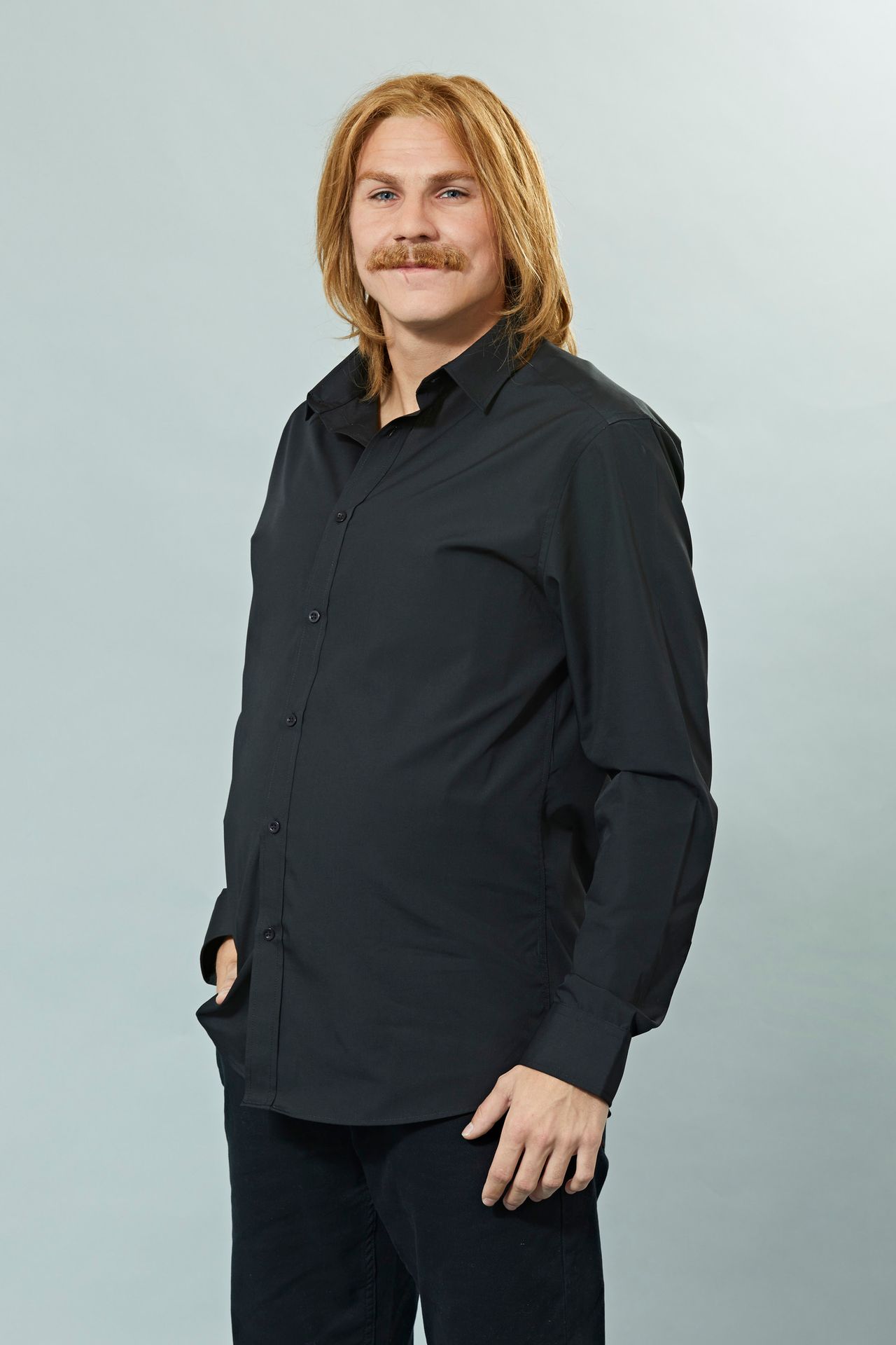 Tvoje tvář má známý hlas - portréty 9. epizody - David Gránský jako Jaromír Nohavica - GALERIE: Tvoje tvář má známý hlas - portréty 9. epizody (10/21)