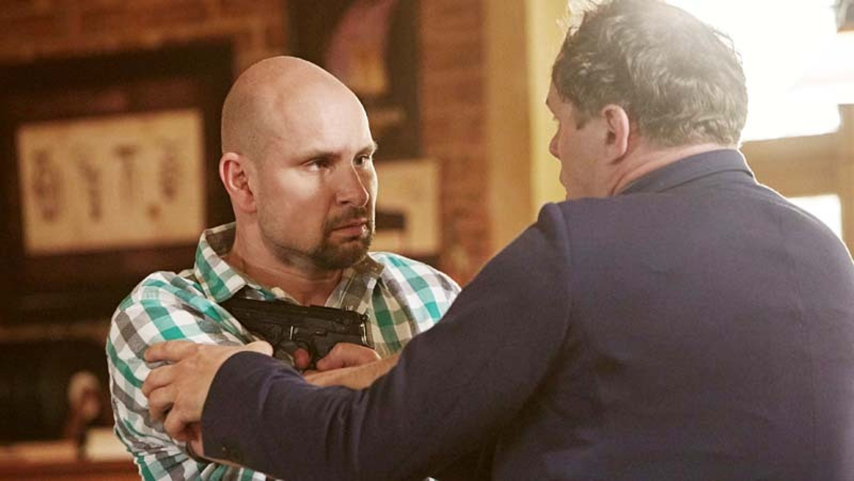 Seriál Ulice: Dramatické okamžiky, při kterých půjde o život... - 23 - GALERIE: Střelba v seriálu Ulice (5/8)